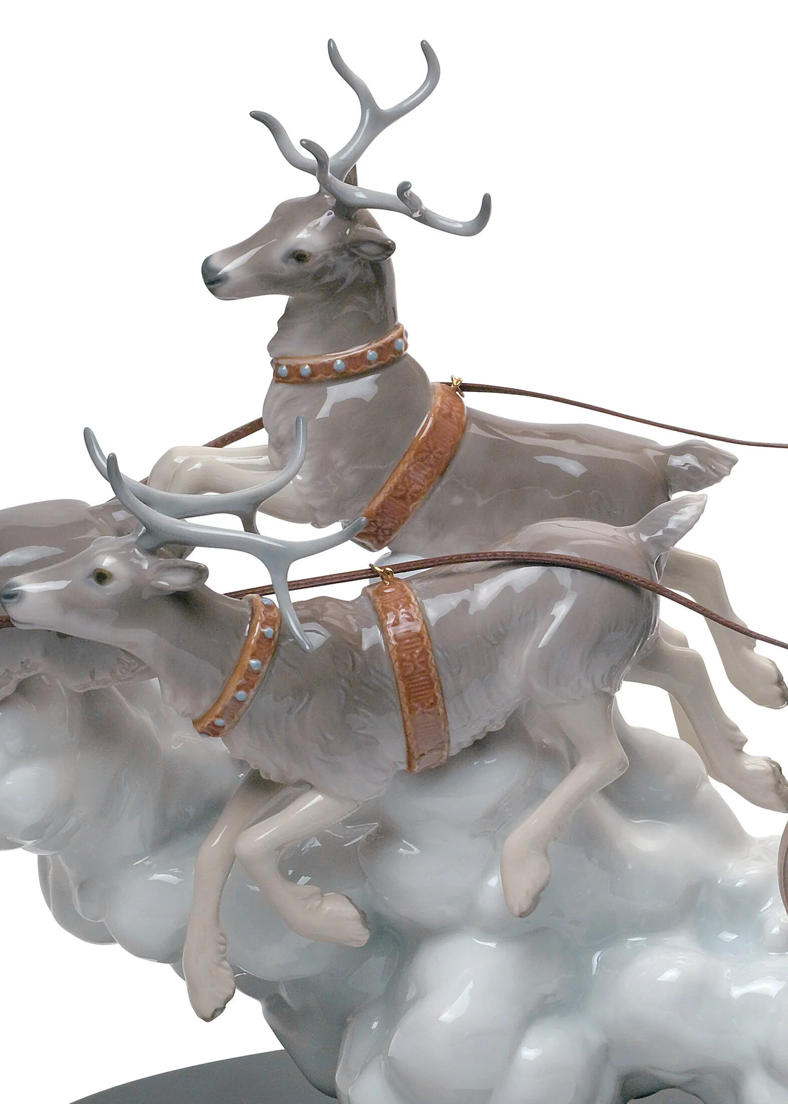 Lladro Santa’s Midnight Ride Sleigh Figurine – Limited Edition SKU: 01001938