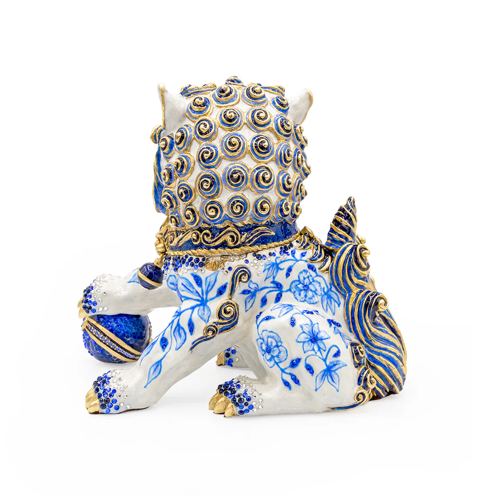 Jay Strongwater Shi Foo Dog Chinoiserie Figurine – Hand-Enameled with Over 690 Crystals SKU: SDH2609-253