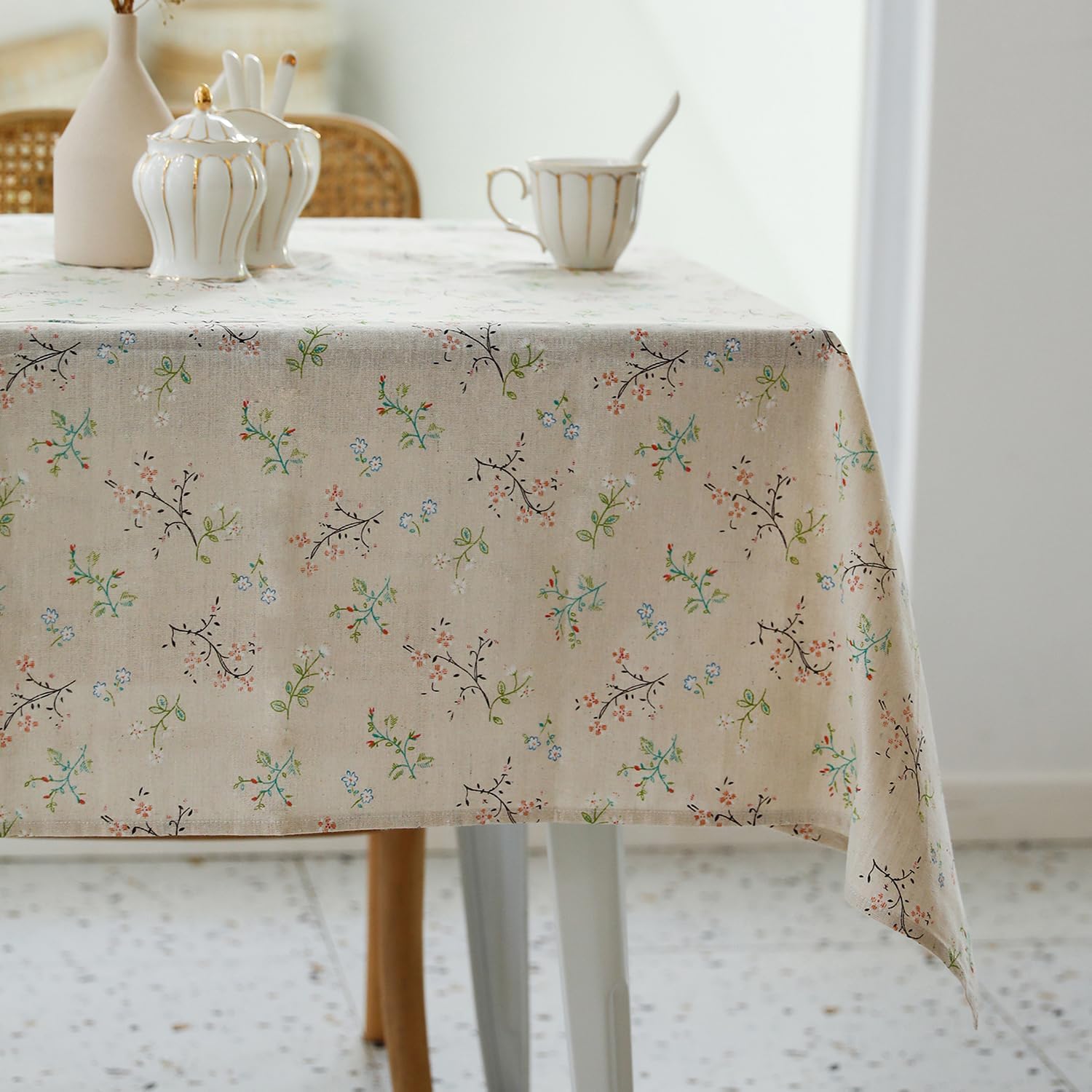 Rectangle Tablecloth - 60 x 84 Inch - Linen Fabric Table Cloth - Washable Table Cover with Dust-Proof Wrinkle Resistant for Restaurant, Picnic, Bistro, Indoor and Outdoor Dining, Gardenia