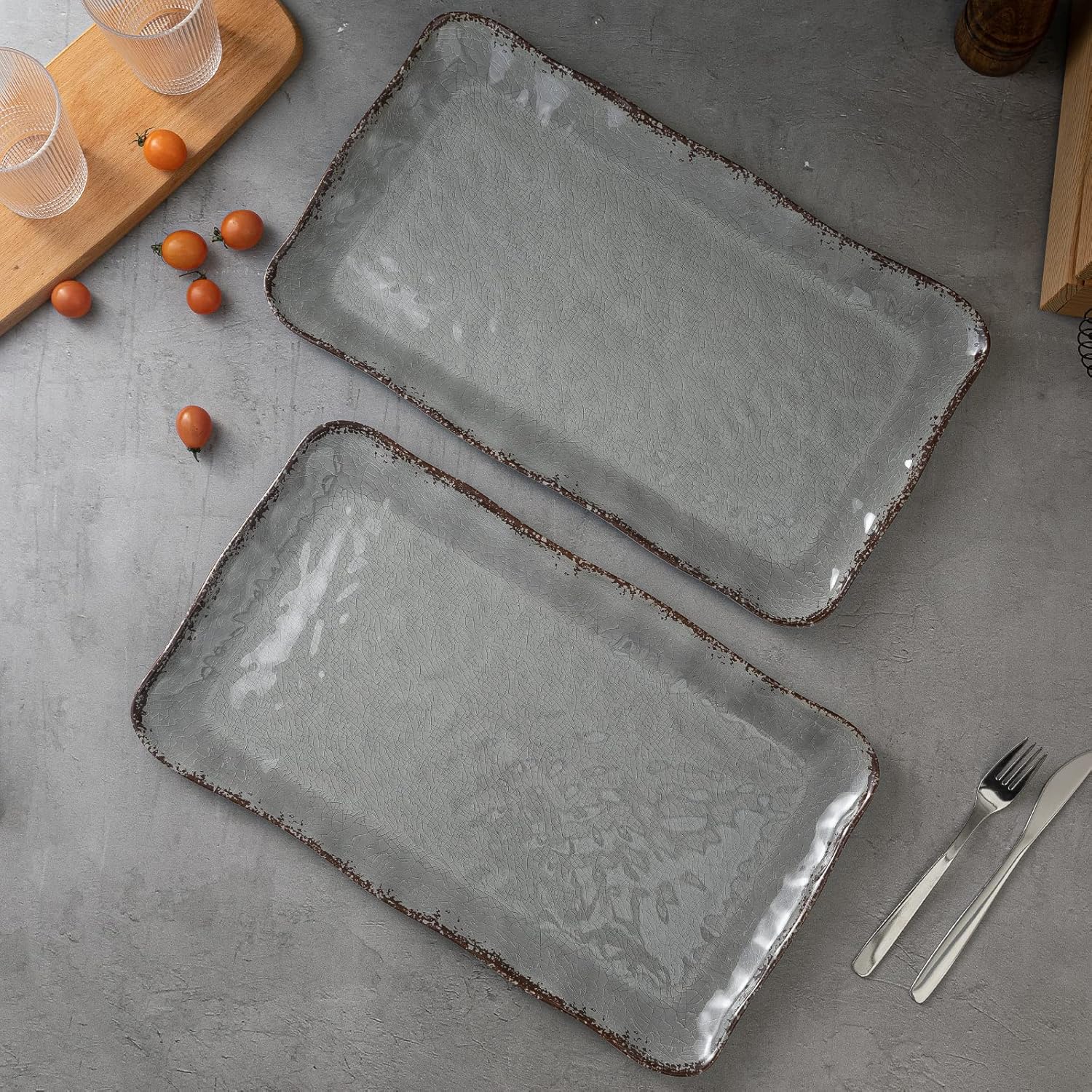 Melamine Serving Platter, Crackled Rustic Serving Tray Set of 2, Farmhouse Large Rectangle Serving Platters/Trays for Serving Food, Entertaining and Party Use, 17.5"x 10", Grey