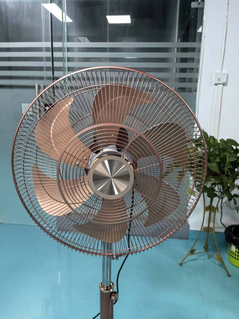 MKT 18” ENERGY-SAVING BLDC STANDING FAN