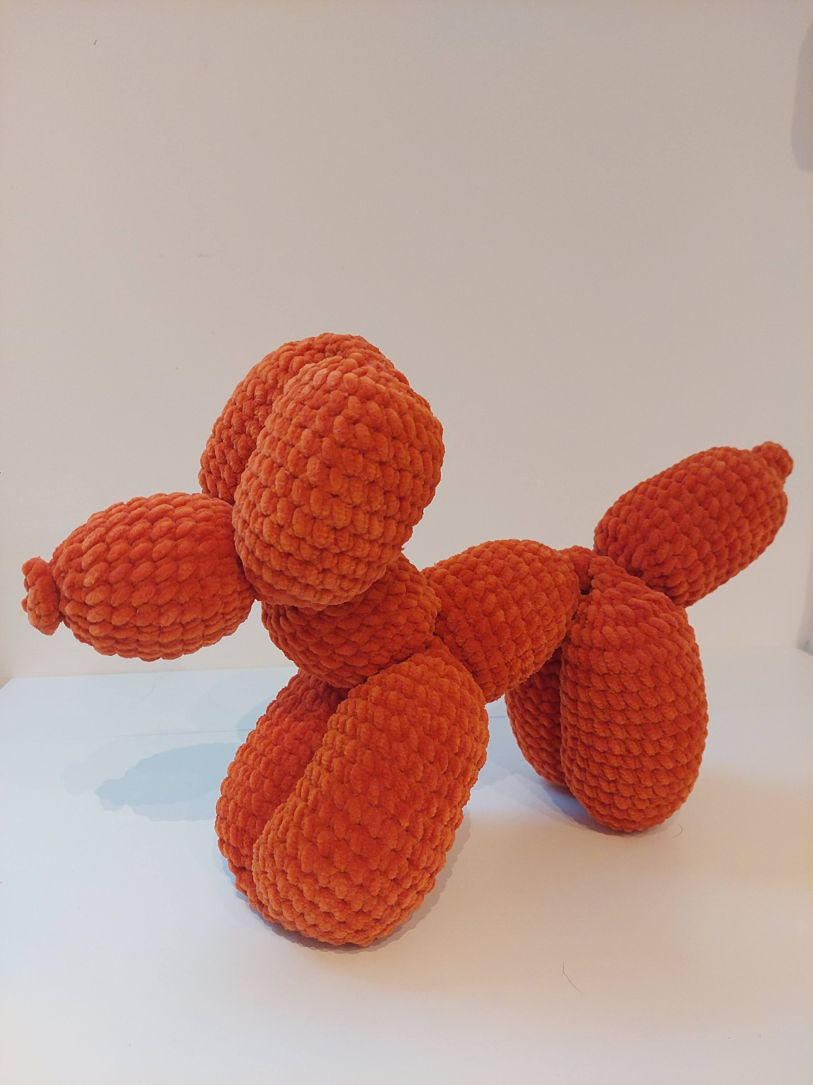 Chien ballon en peluche