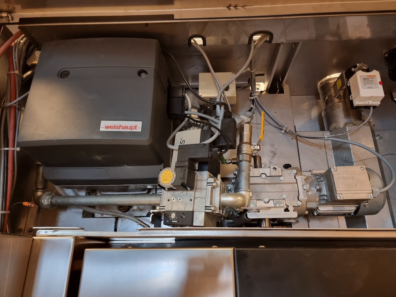 Cuptor rotativ  pe gaz MIWE roll-in e+ 