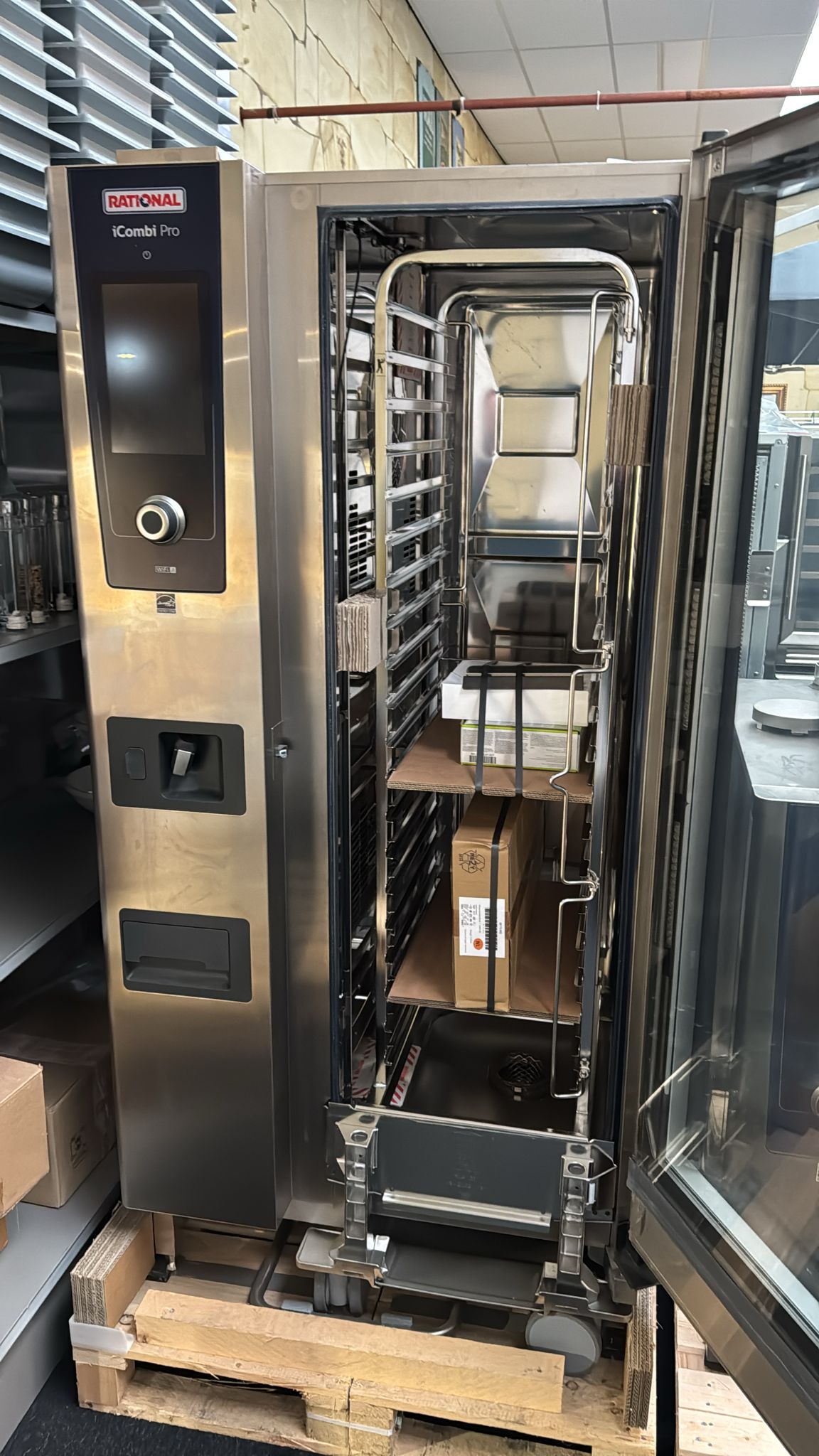 Cuptor profesional Rational ICOMBI PRO 20 tavi GN