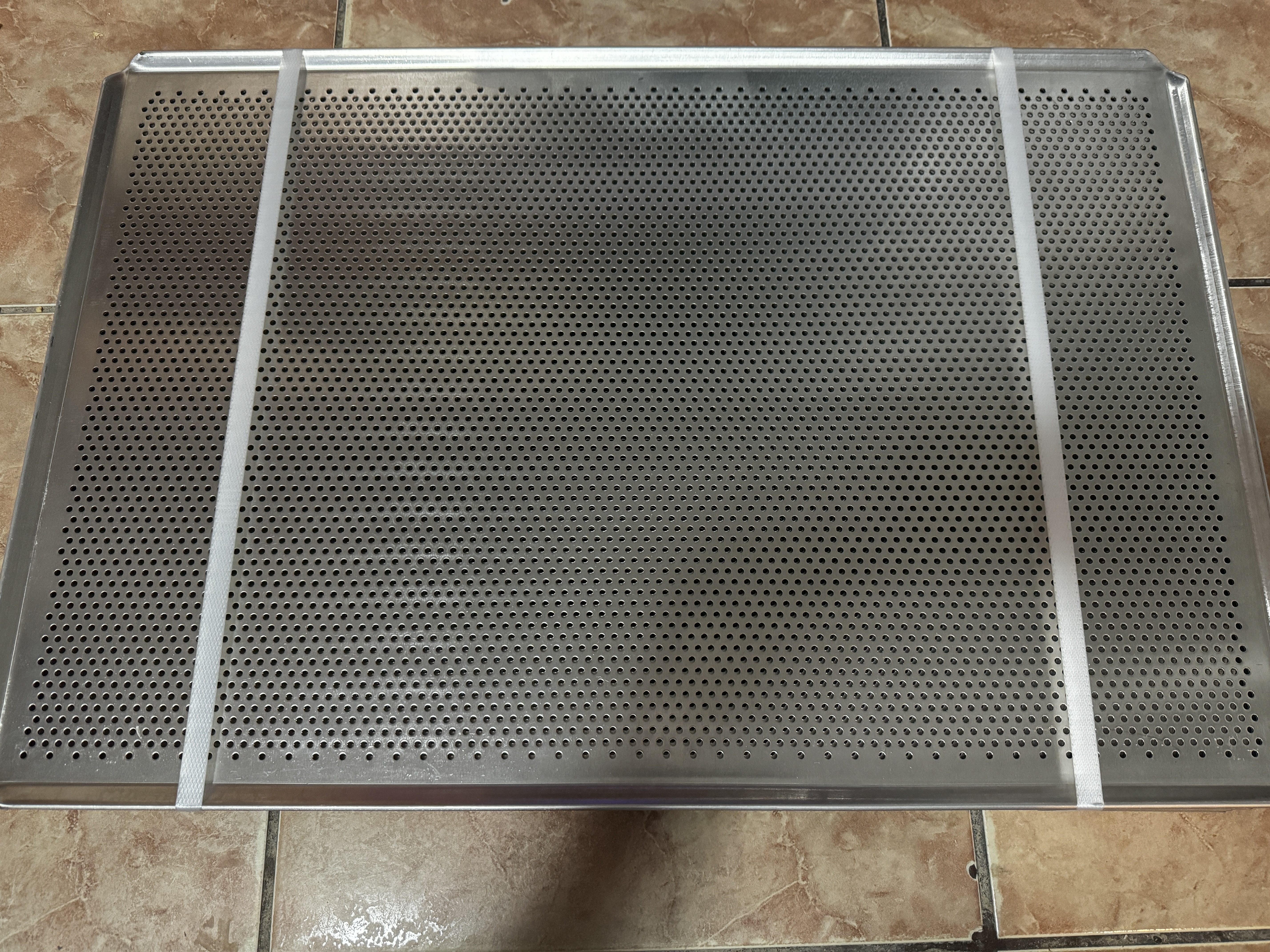 Tavi perforate pentru patiserie 60x40 cm