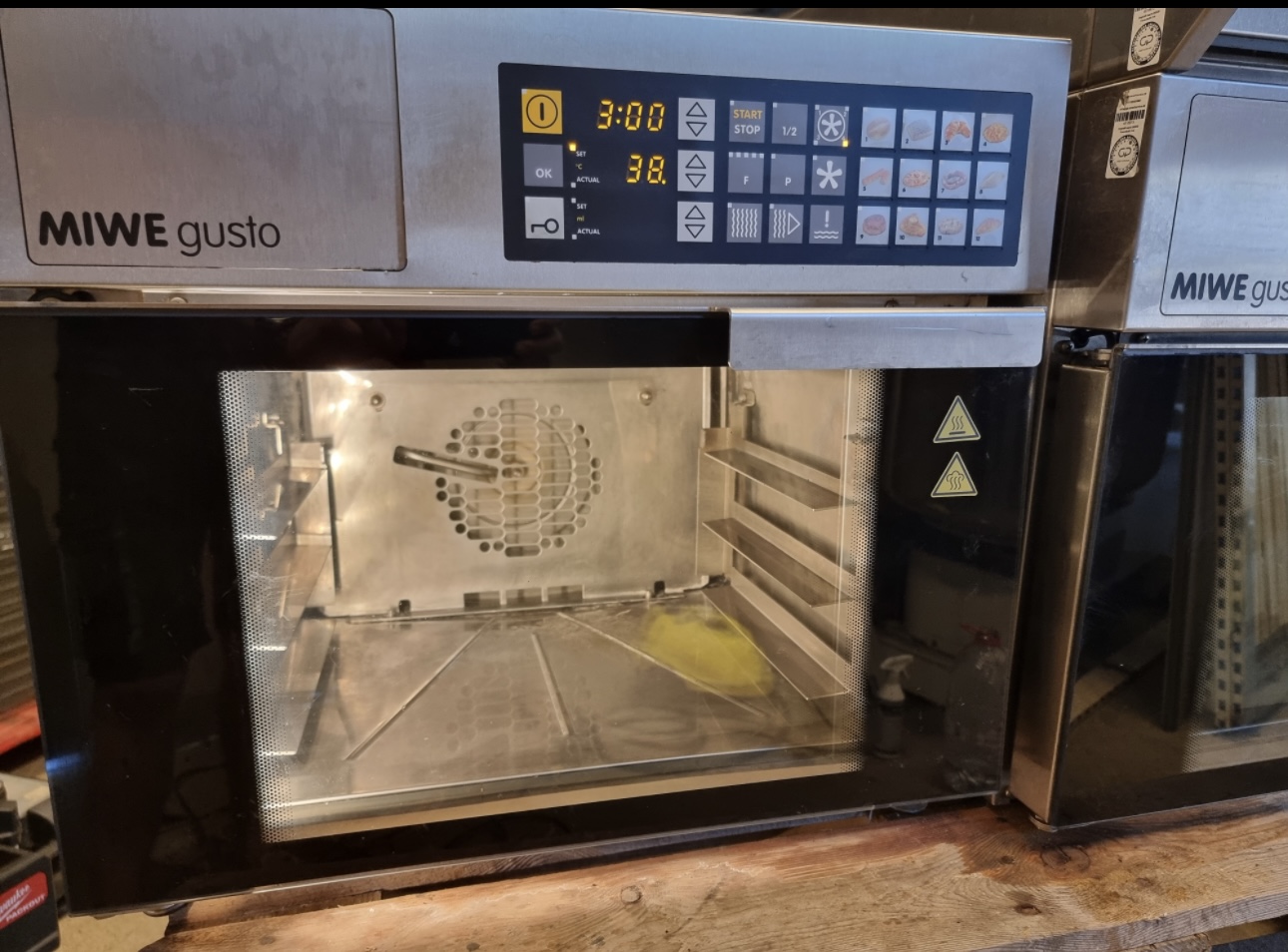 Cuptor electric profesional pentru patiserie MIWE GUSTO