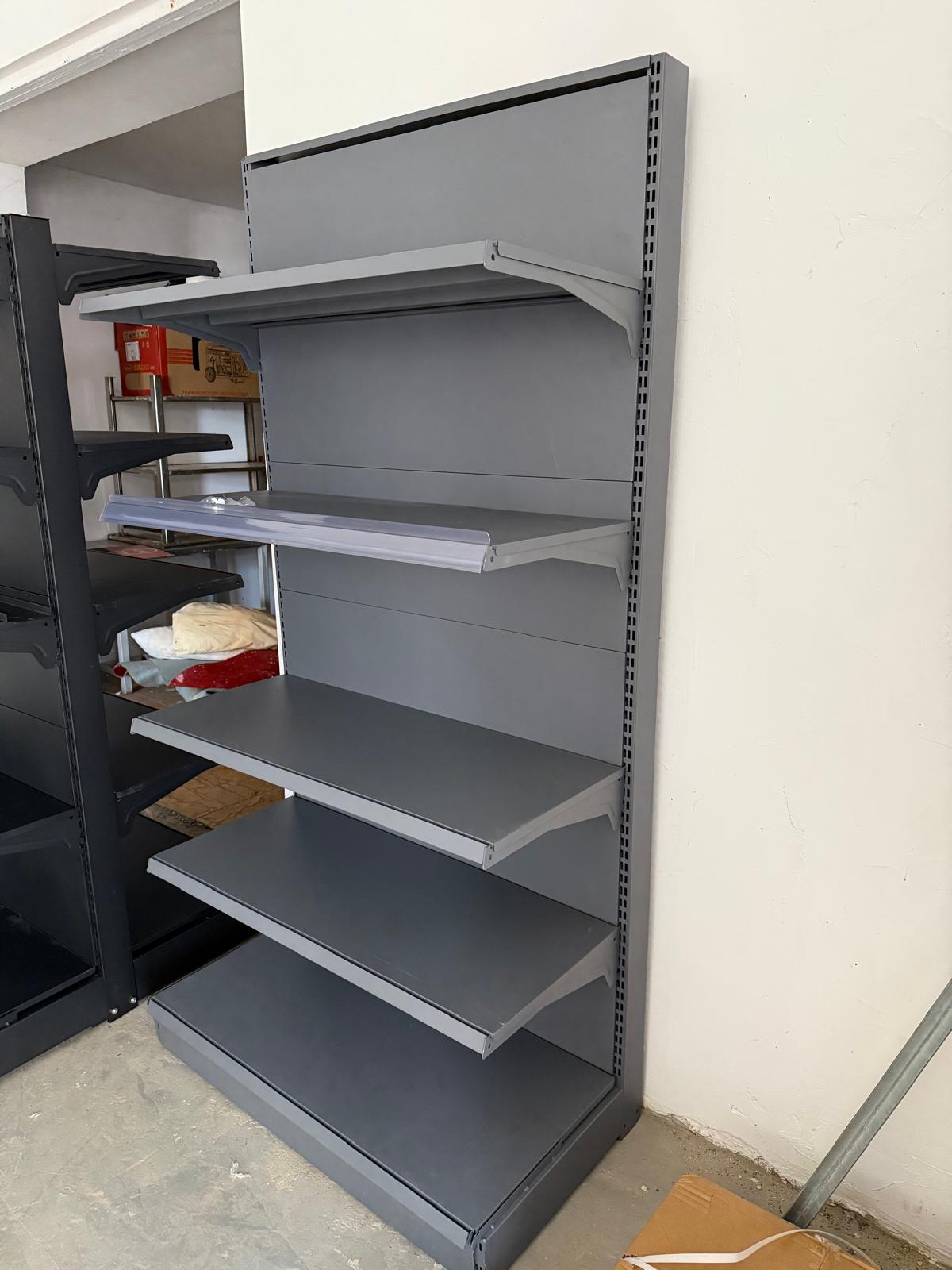 Rafturi metalice depozitare magazine-supermarket