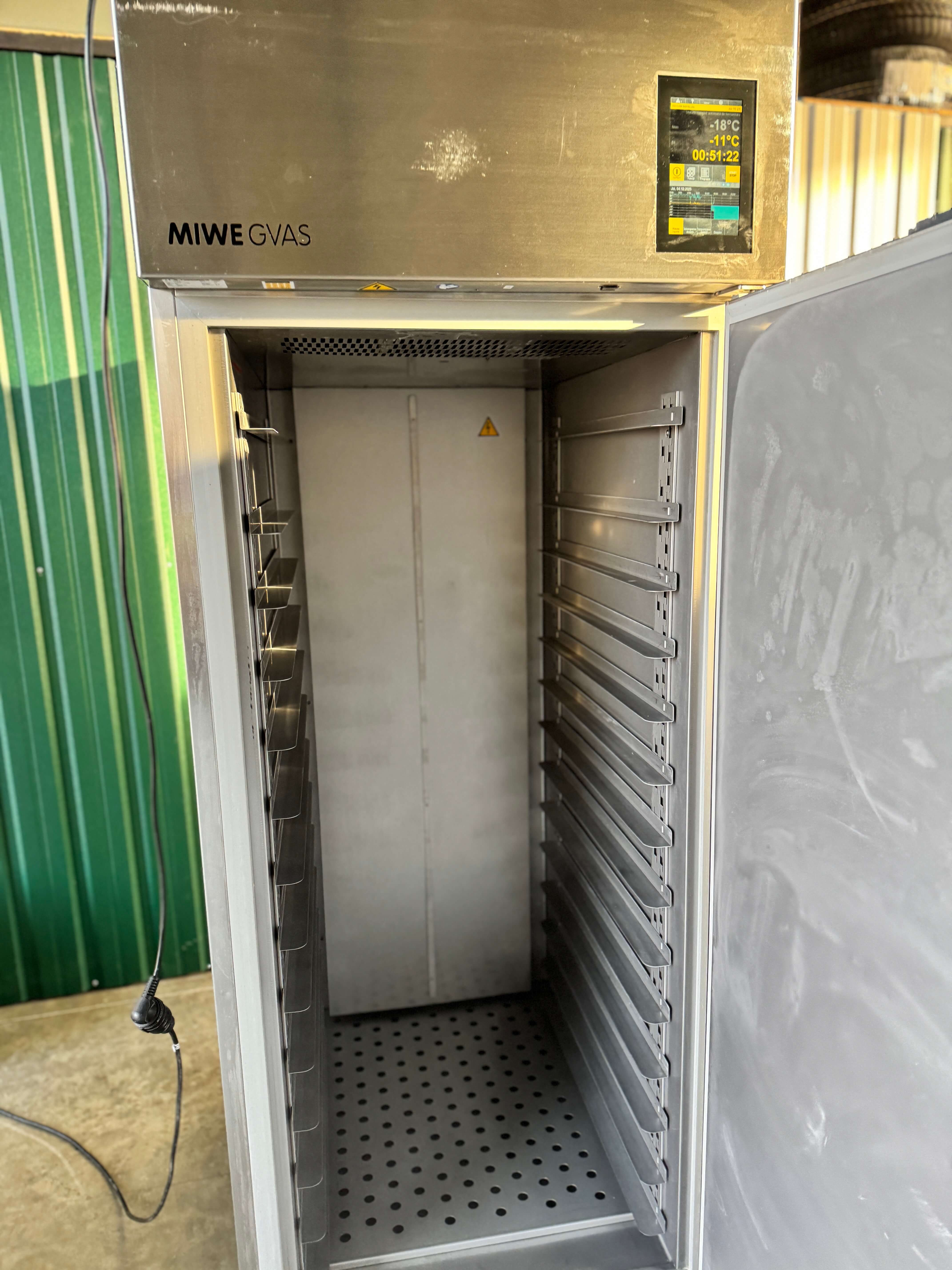 Dospitor automat MIWE GVAS 2022