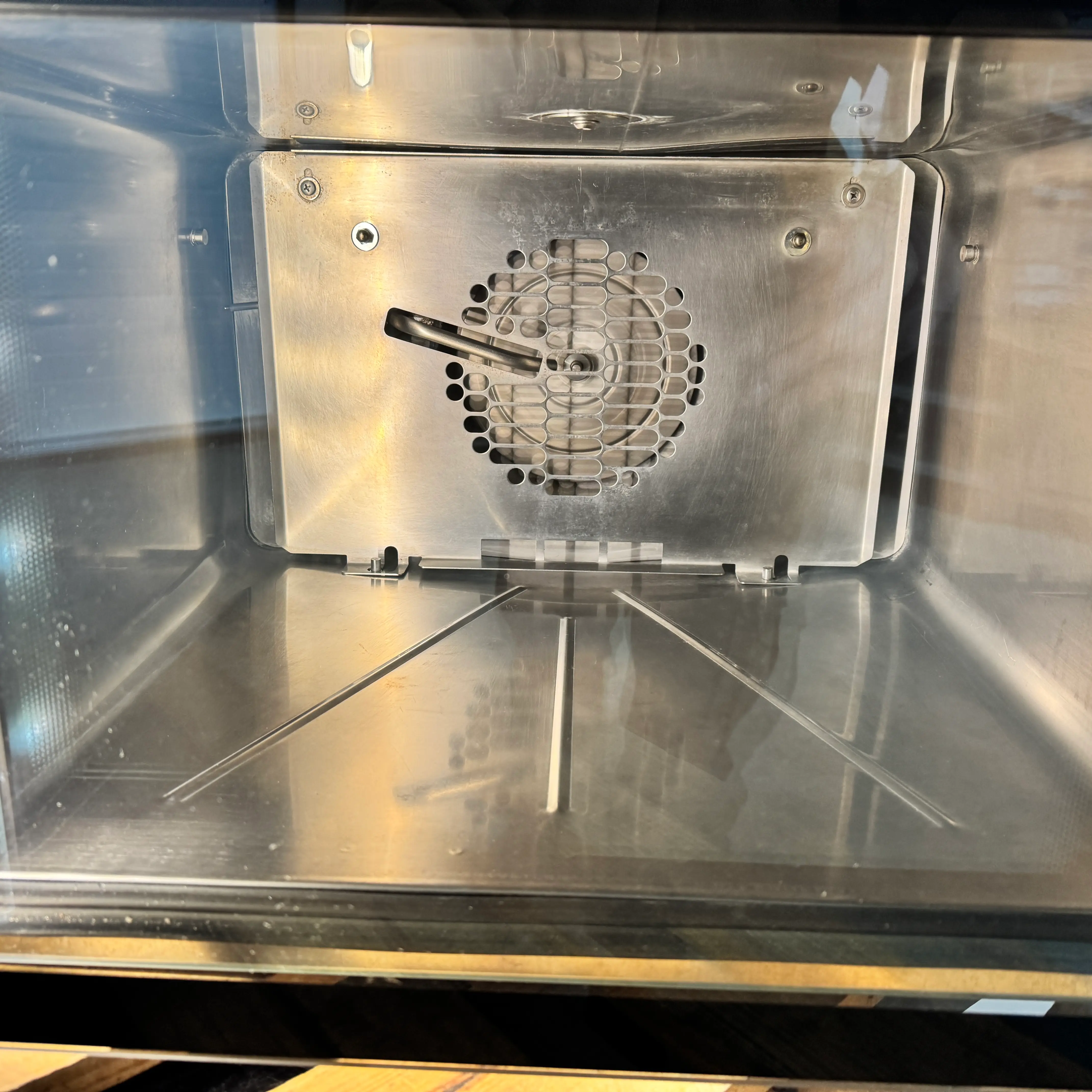 Cuptor patiserie MIWE Gusto 2021