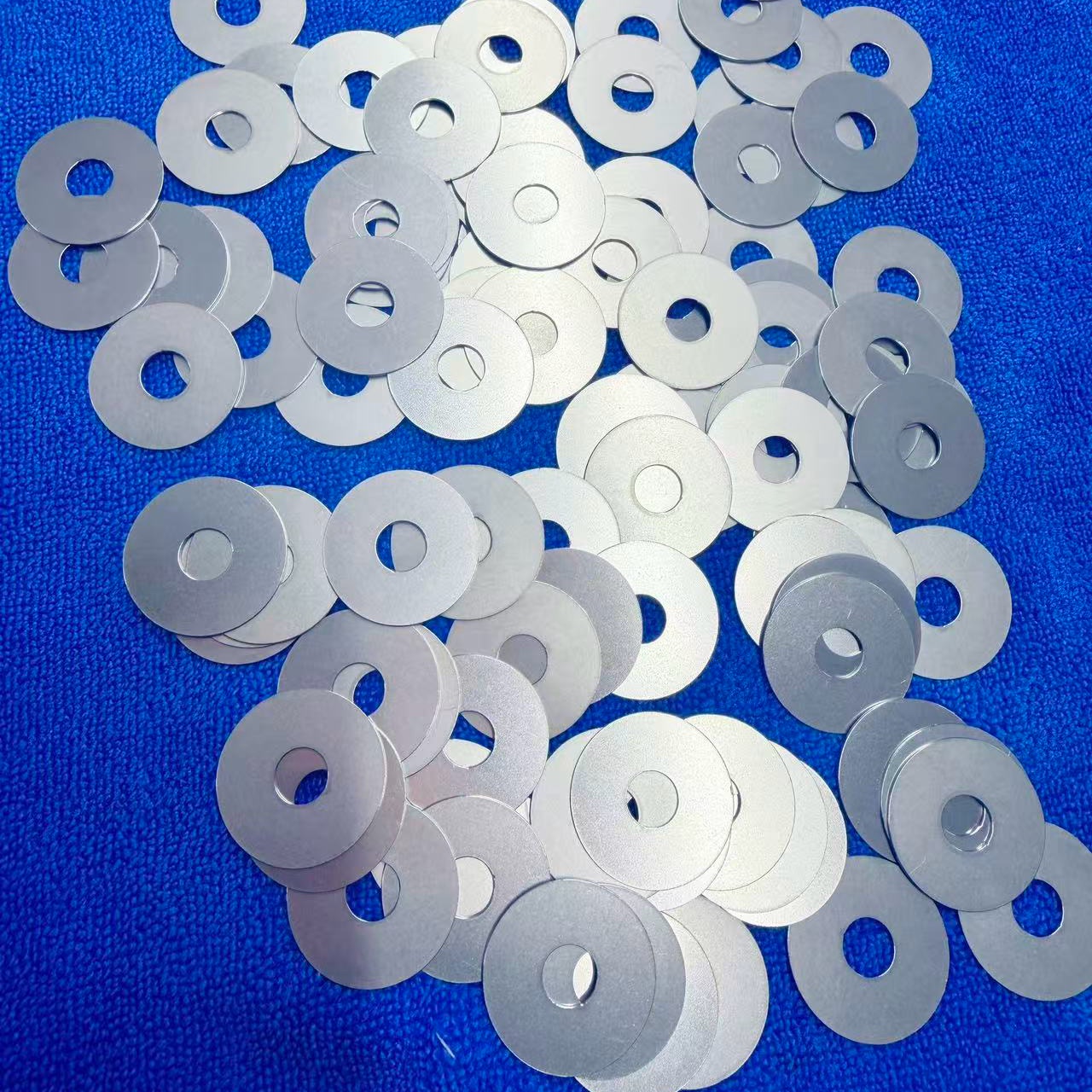Custom High-Purity Precision Molybdenum Gaskets - High-Temperature Sealing Parts for Vacuum Furnaces, Single Crystal Furnaces & New Energy Equipment