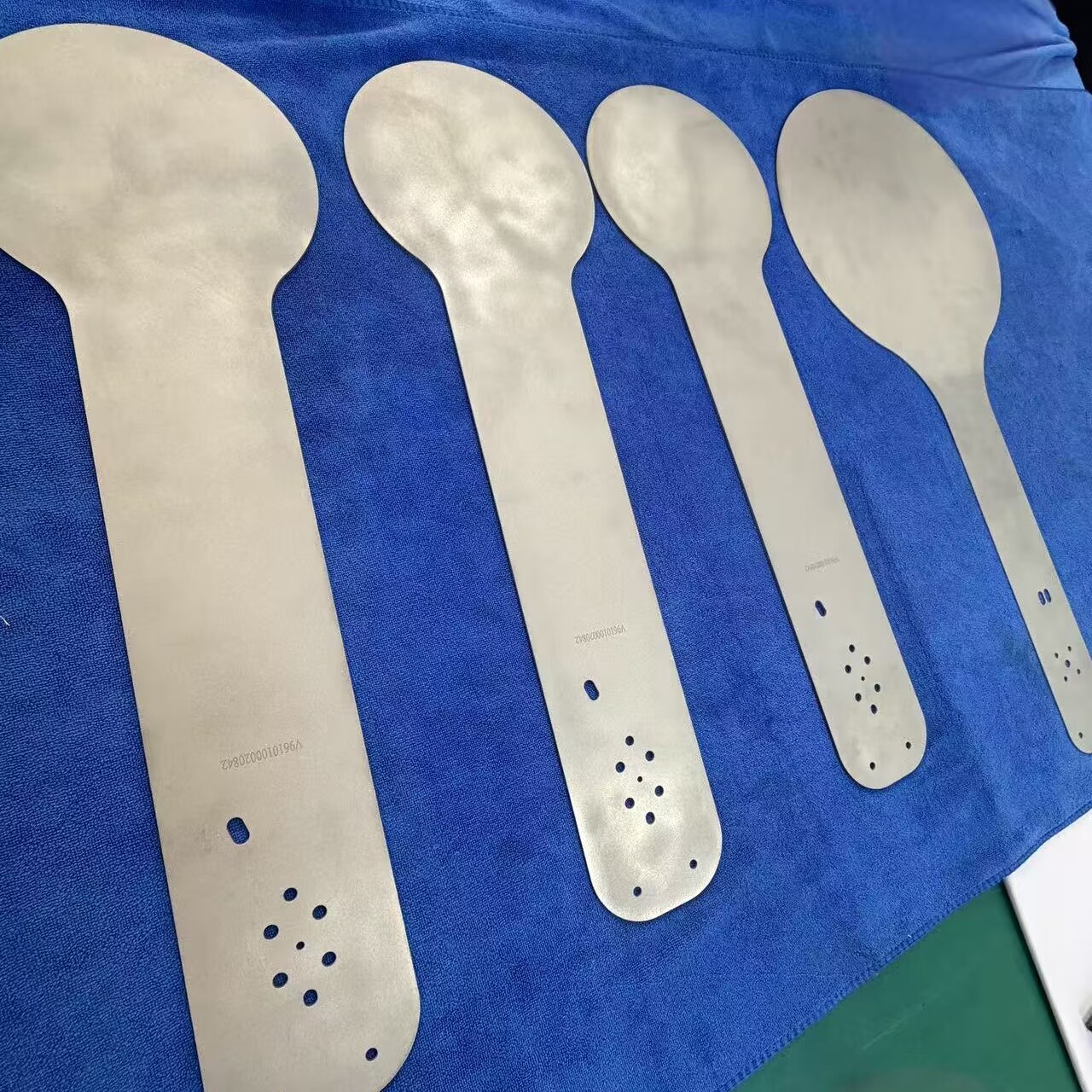 Precision Molybdenum Sheet & Plate Machined Parts | Custom High-Temp Solutions