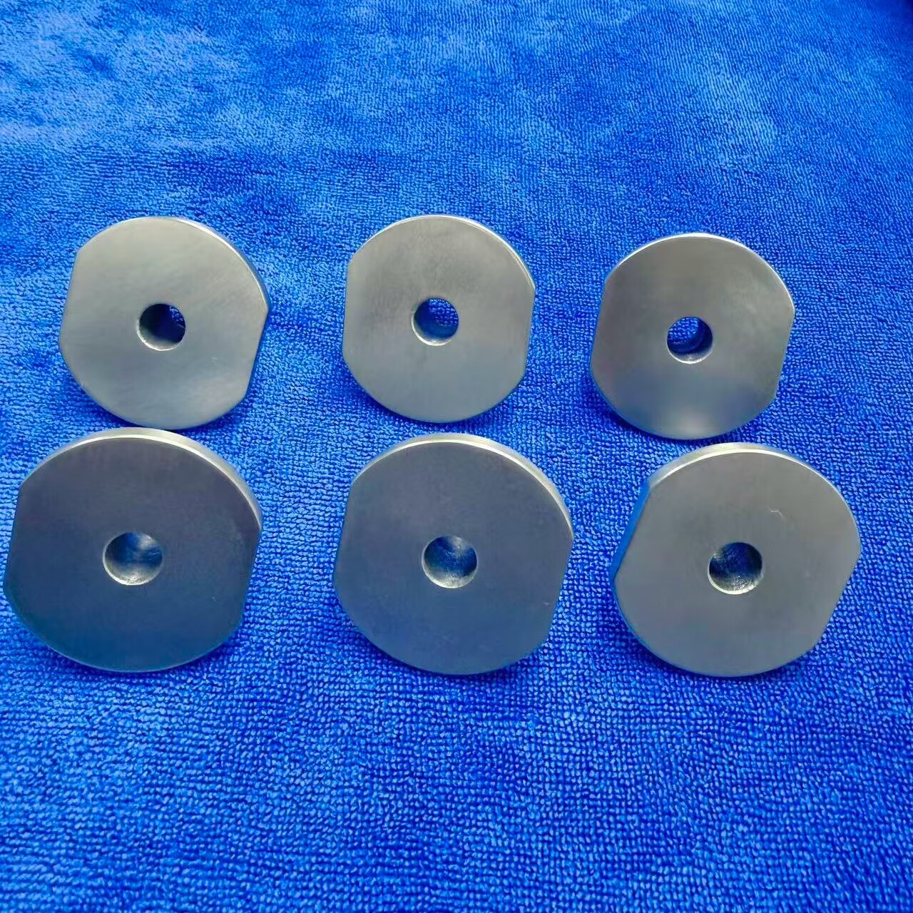 Low Volatility Molybdenum Bolts | Vacuum Annealing Furnace Heat Field Components | ZSWMO