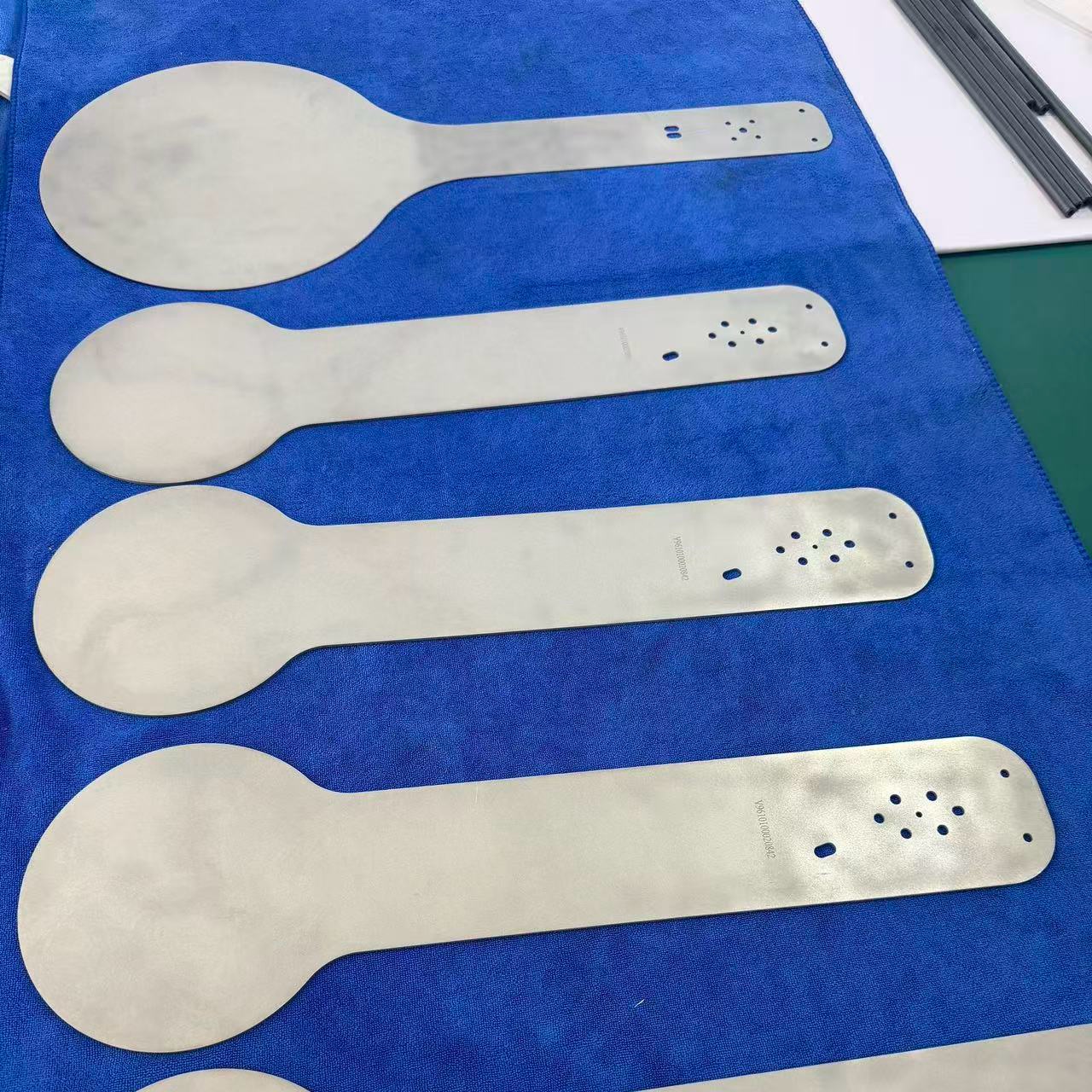 Precision Molybdenum Sheet & Plate Machined Parts | Custom High-Temp Solutions