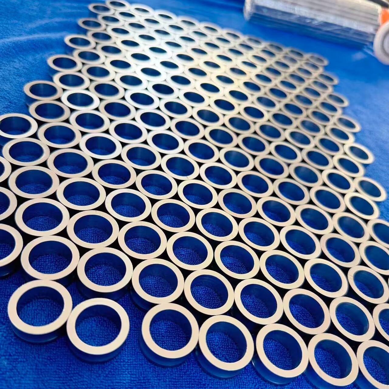 - Heat Shock Resistant Large Diameter Molybdenum Tube Low Vapor Pressure Industrial Piping