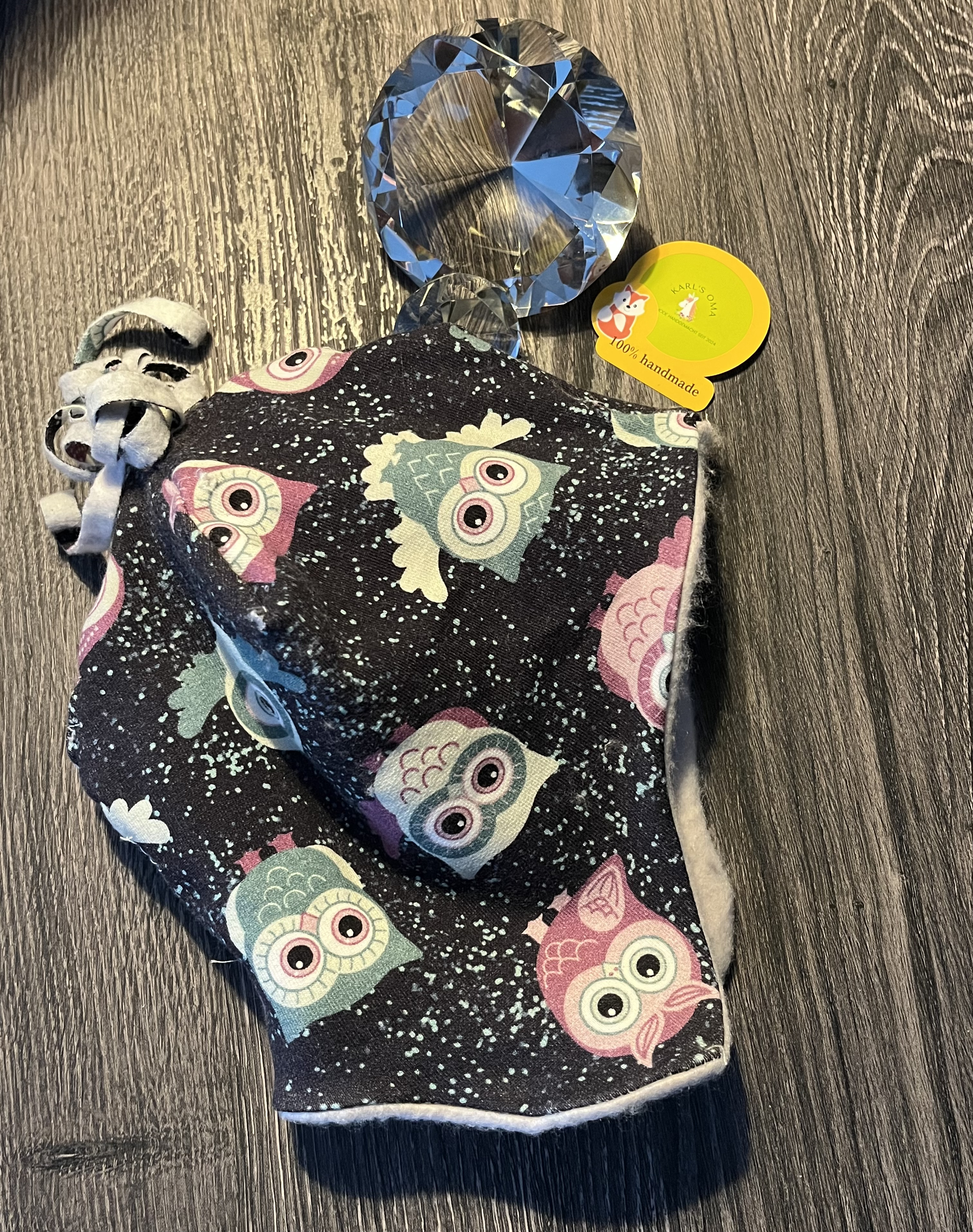 Baby-Mütze und Halstuch-Set