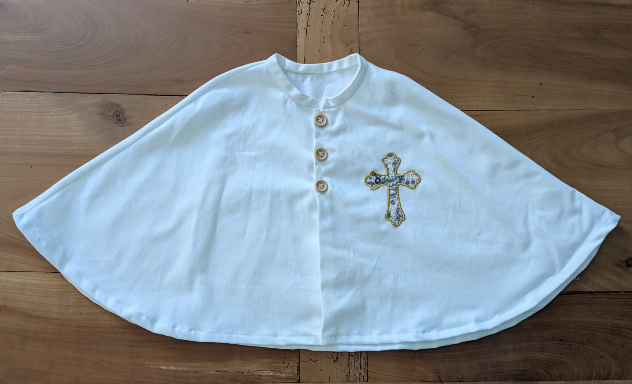 Cape de baptême personnalisable