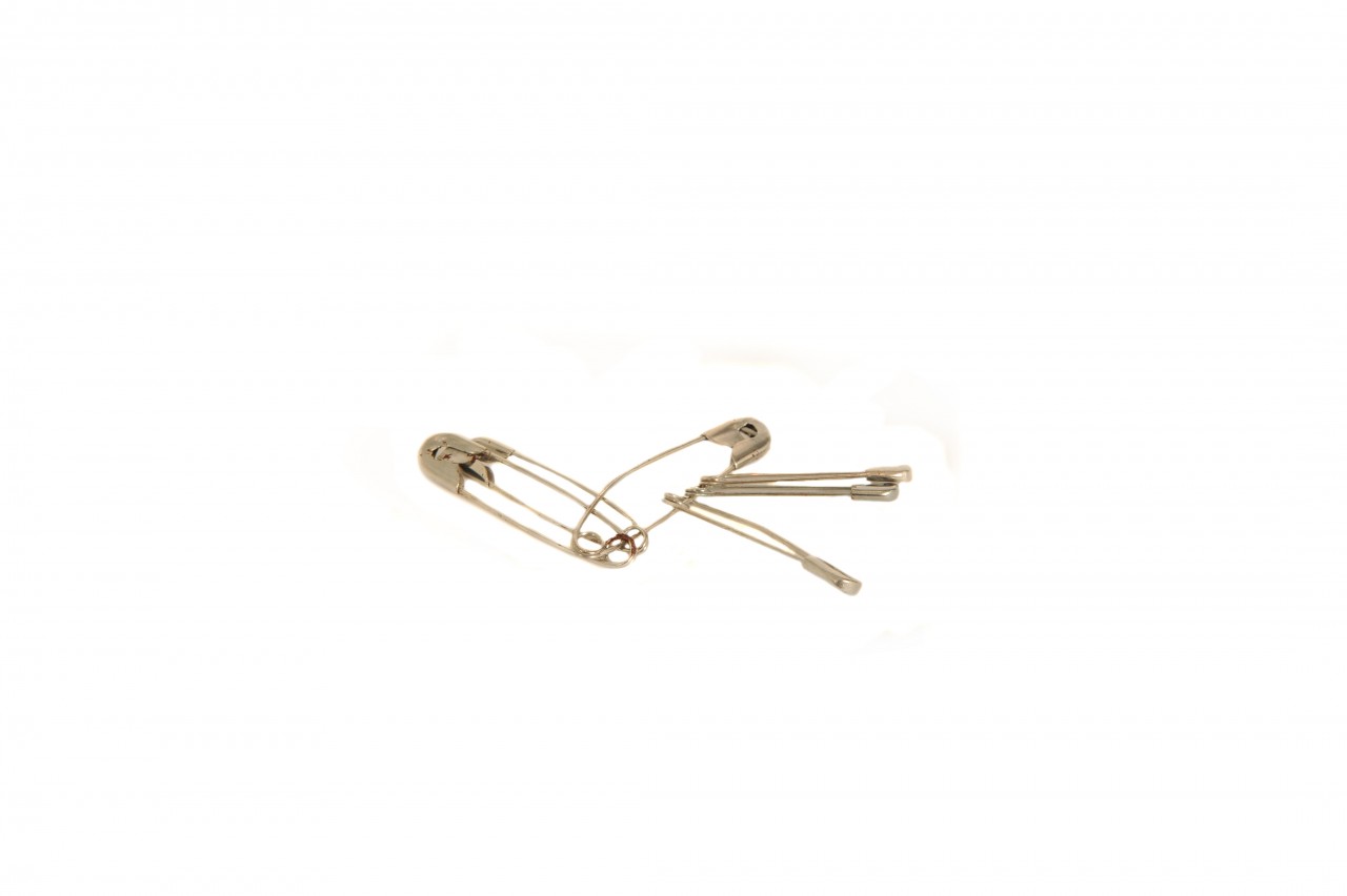 Safety Pins Bag (6) - QZ9572