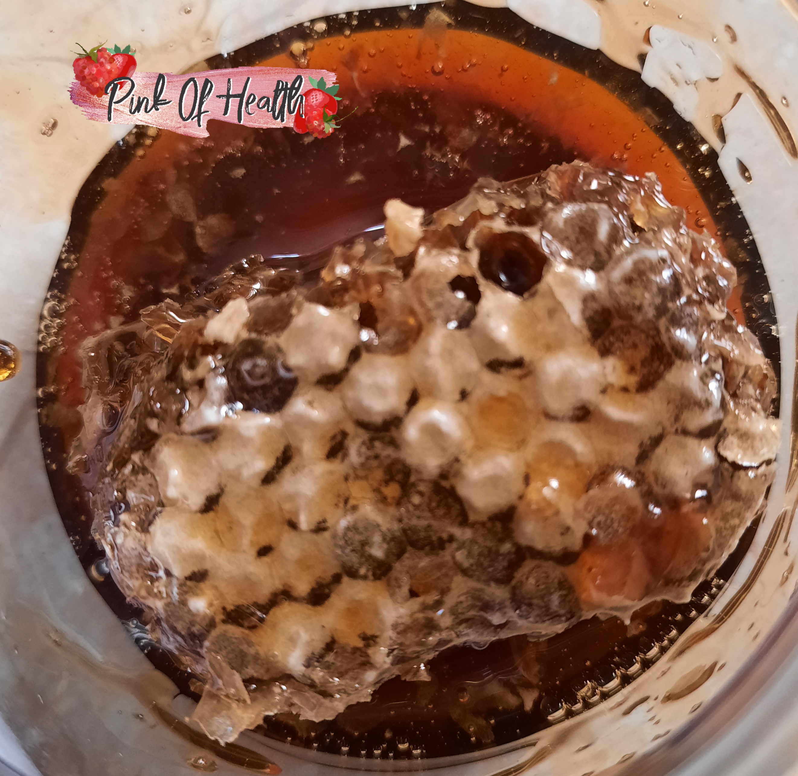 Pure & Raw Honey Comb