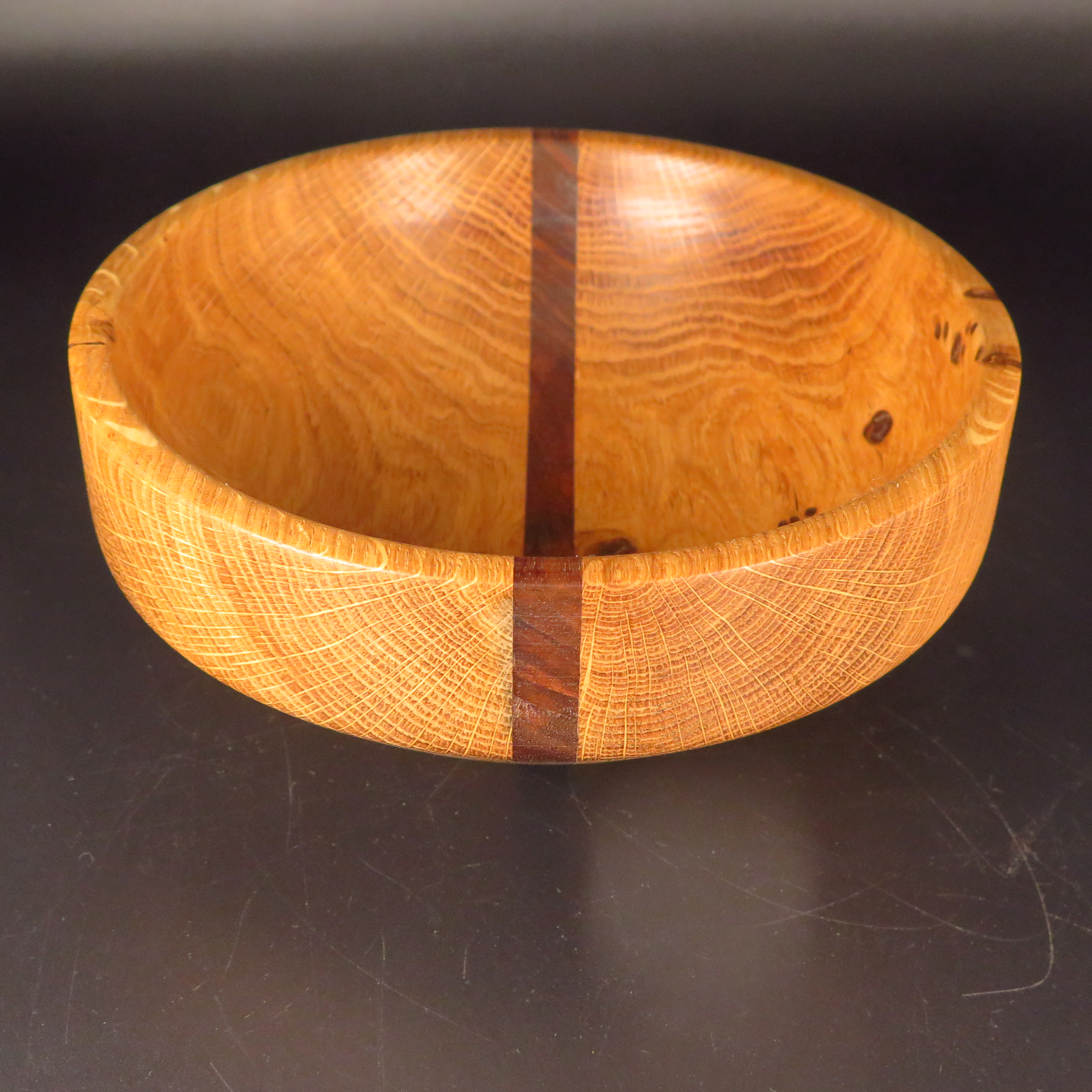 Pot à aulx en chêne et noyer