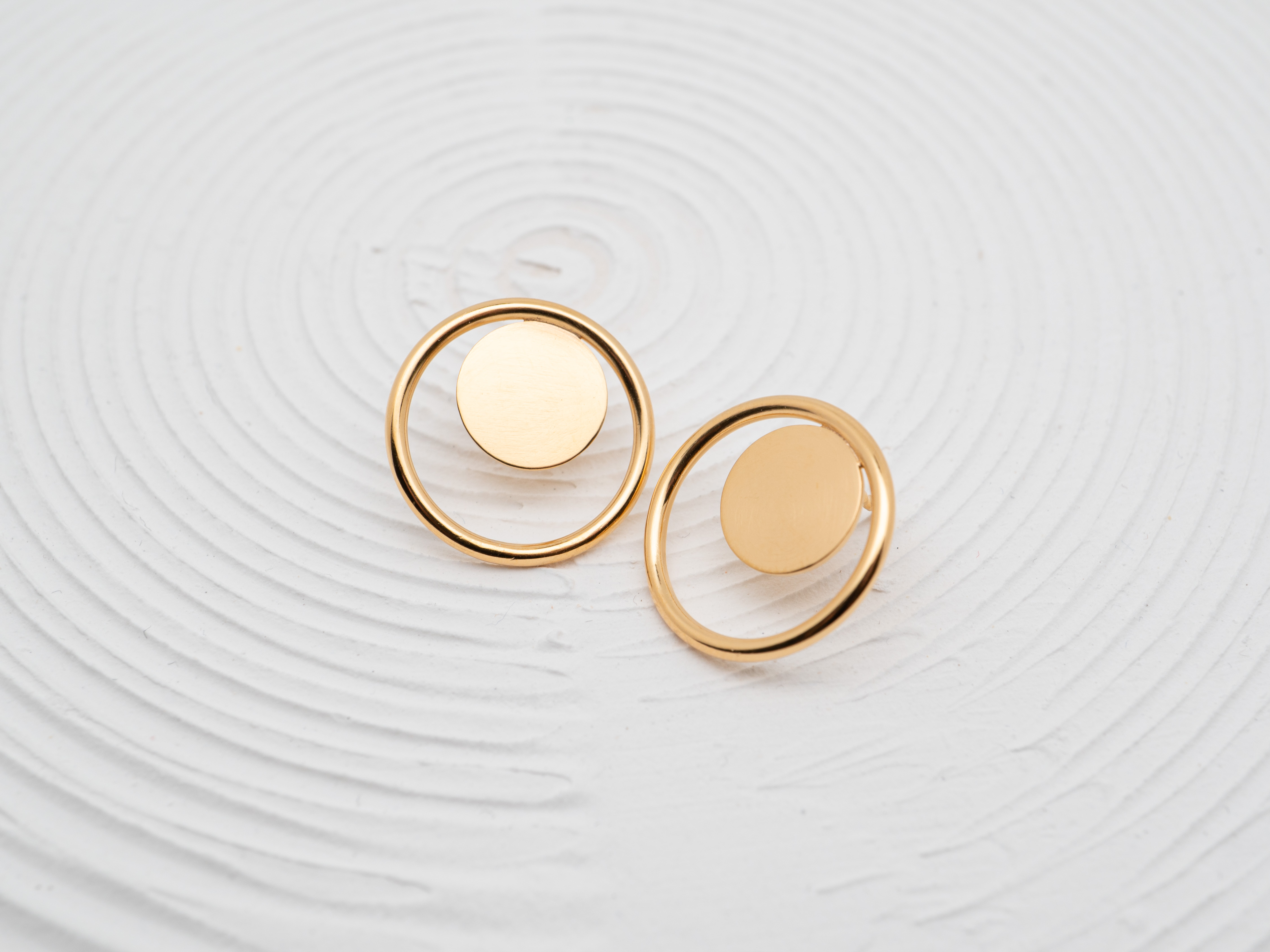 GEOMETRISCHE OHRSTECKER