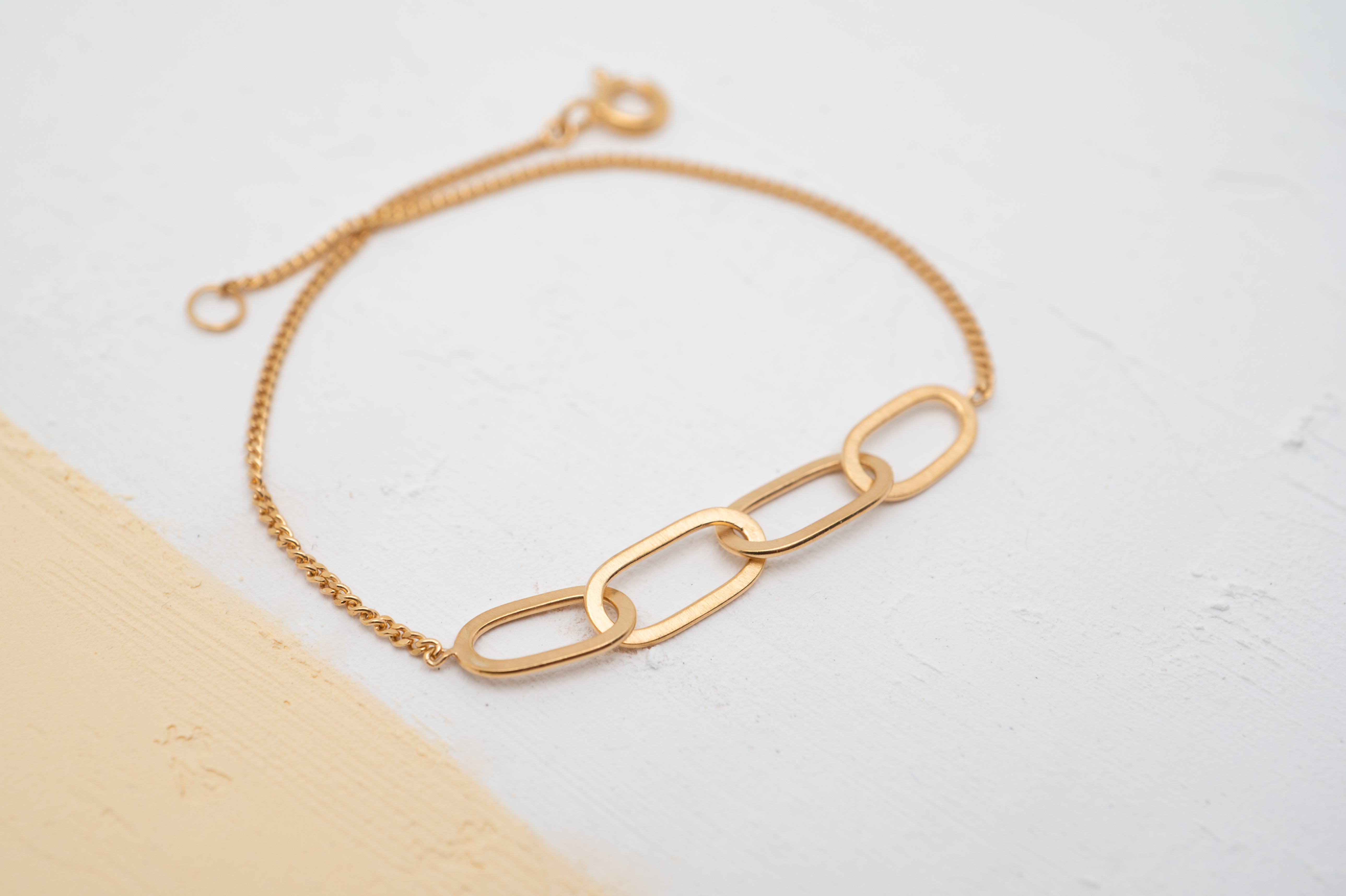 ARMBAND OVAL