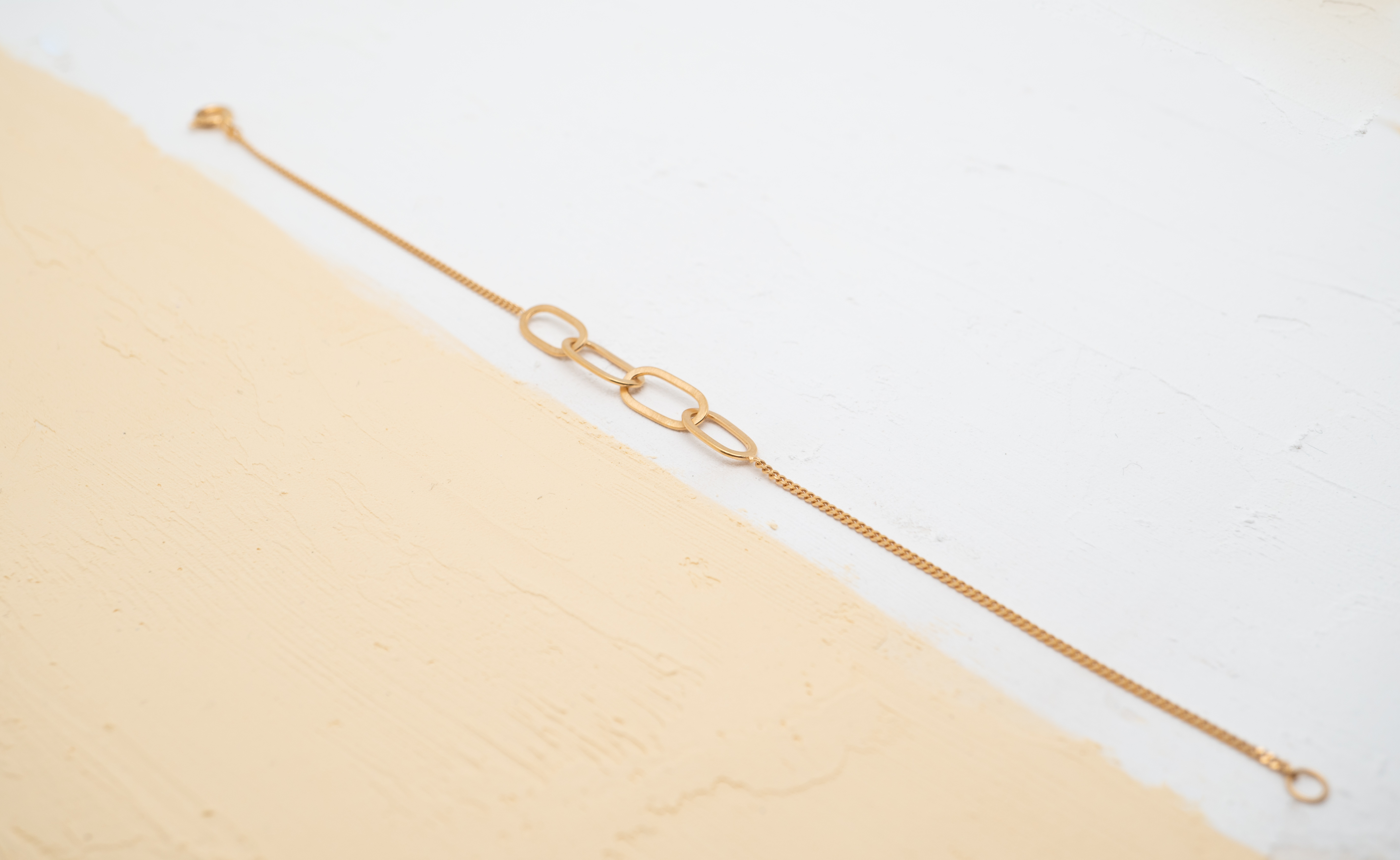 ARMBAND OVAL