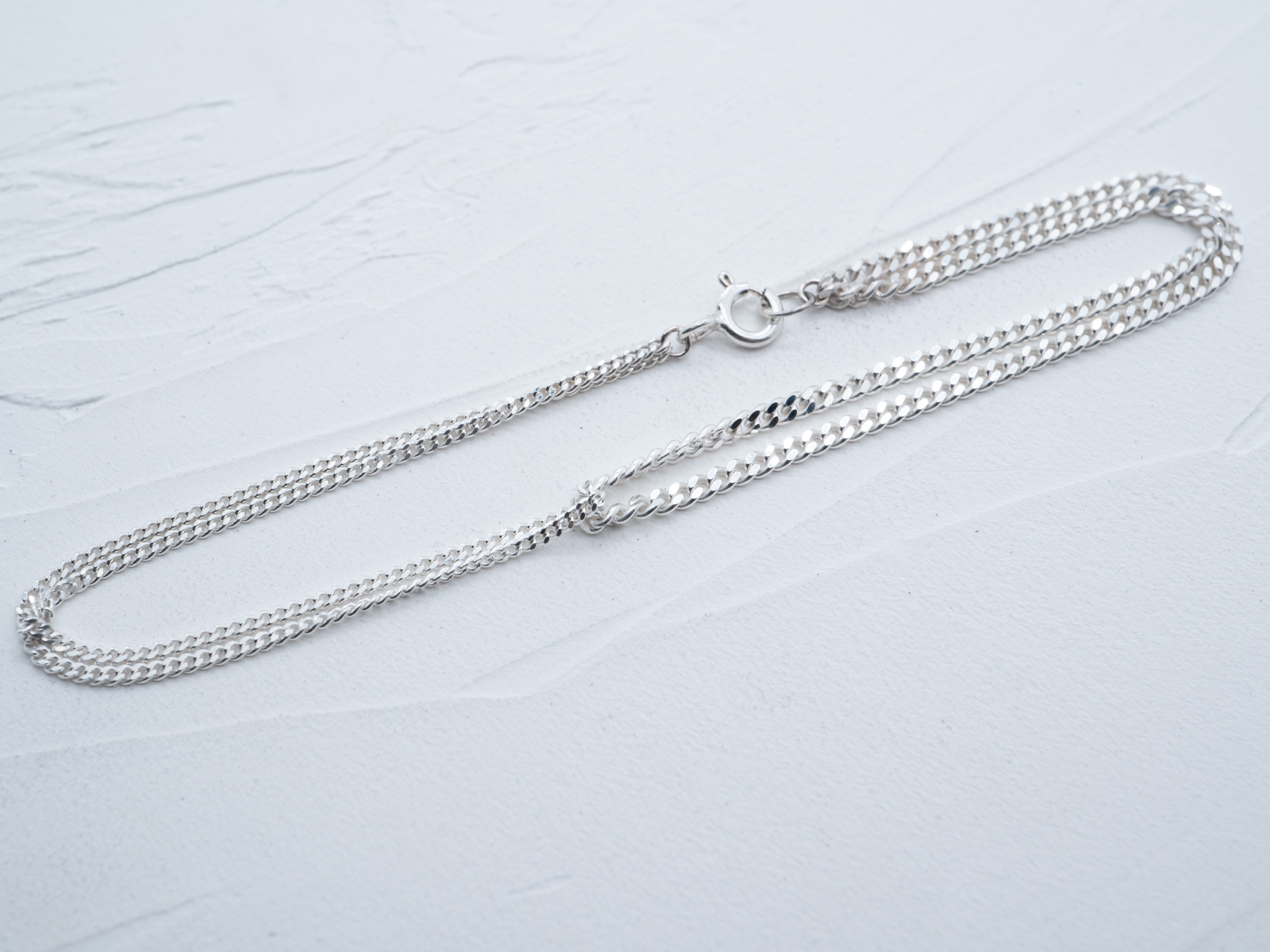 ARMBAND VERBUNDEN