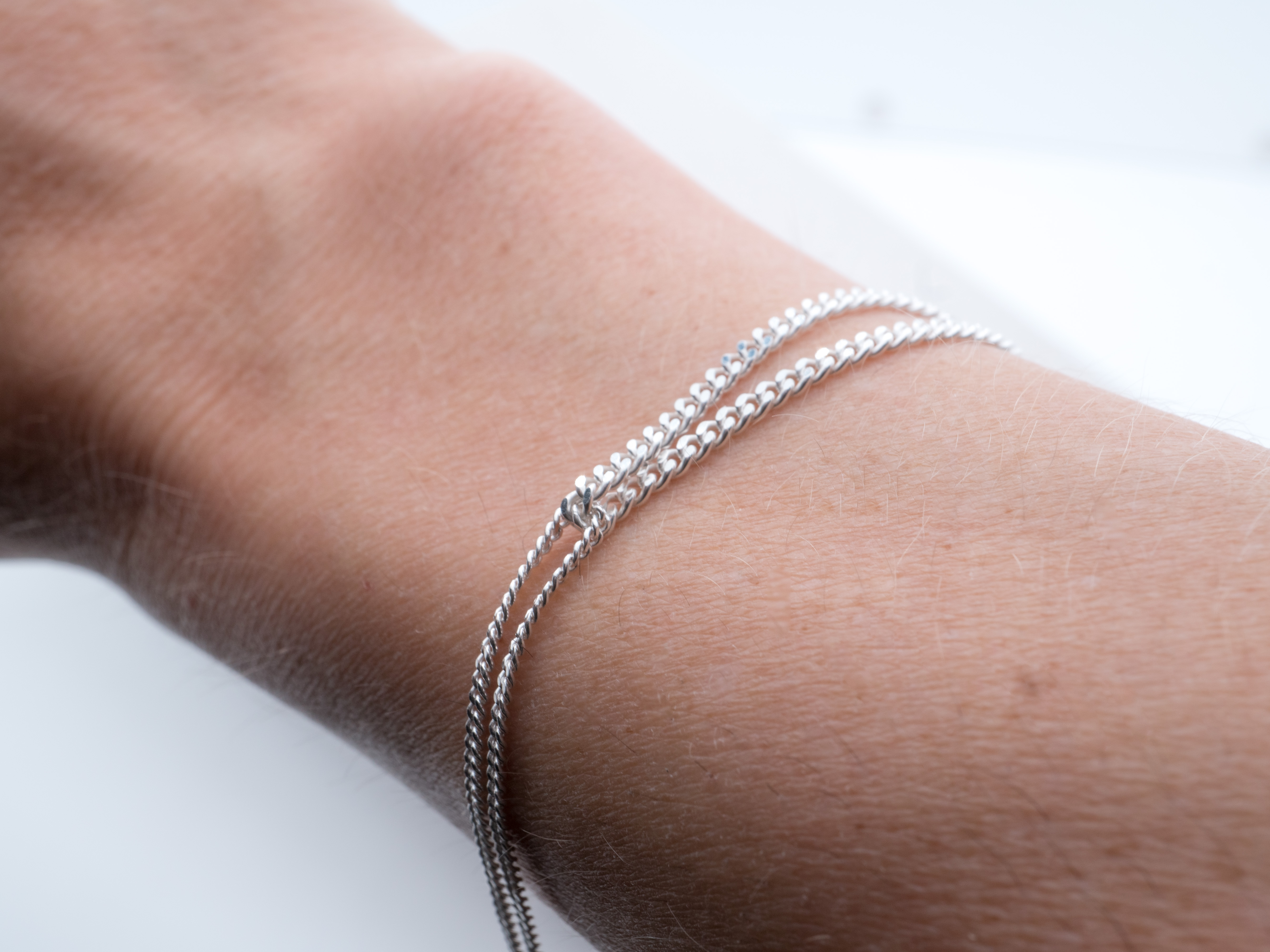 ARMBAND VERBUNDEN