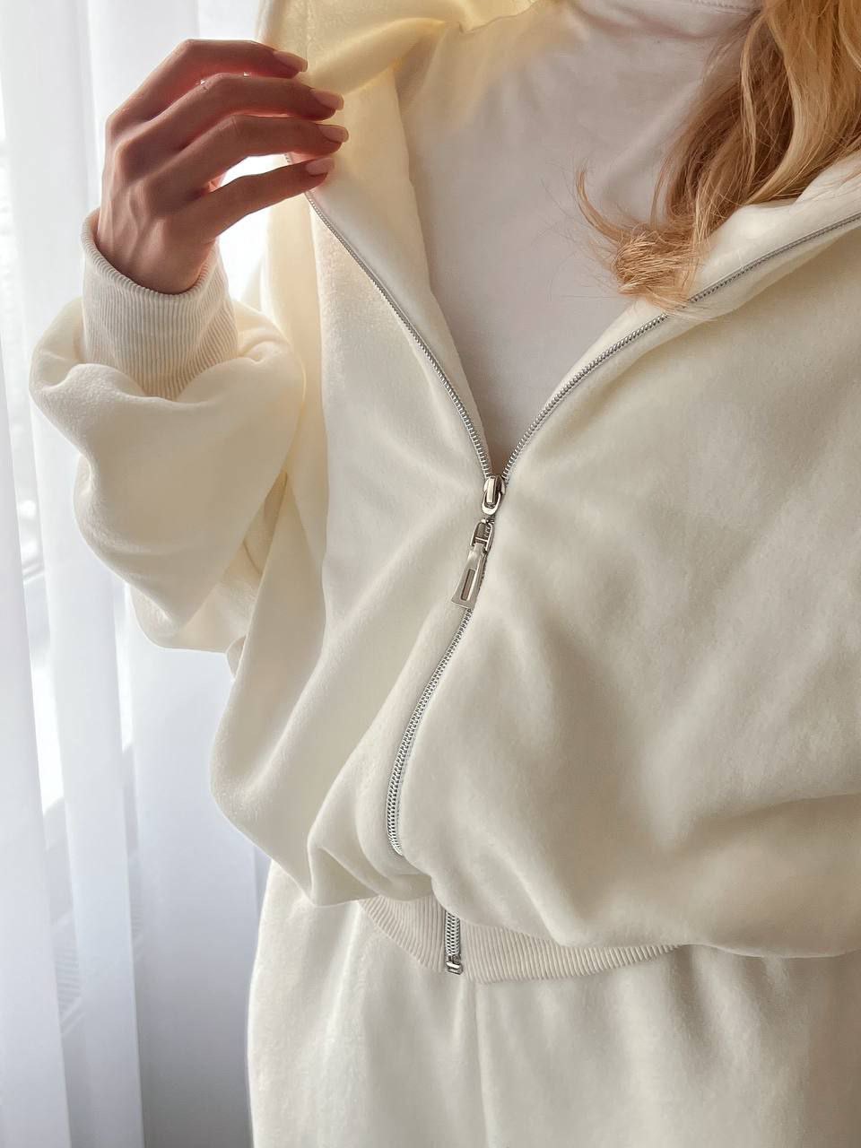 Laisvalaikio kostiumėlis