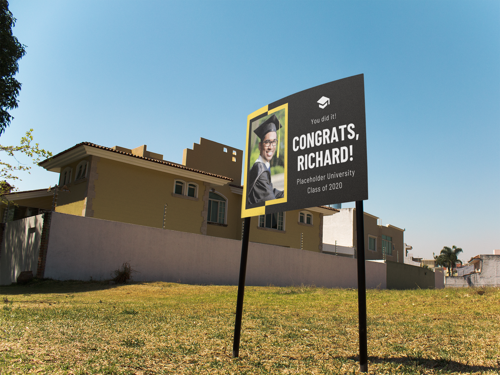 Custom Coroplast Lawn Signs