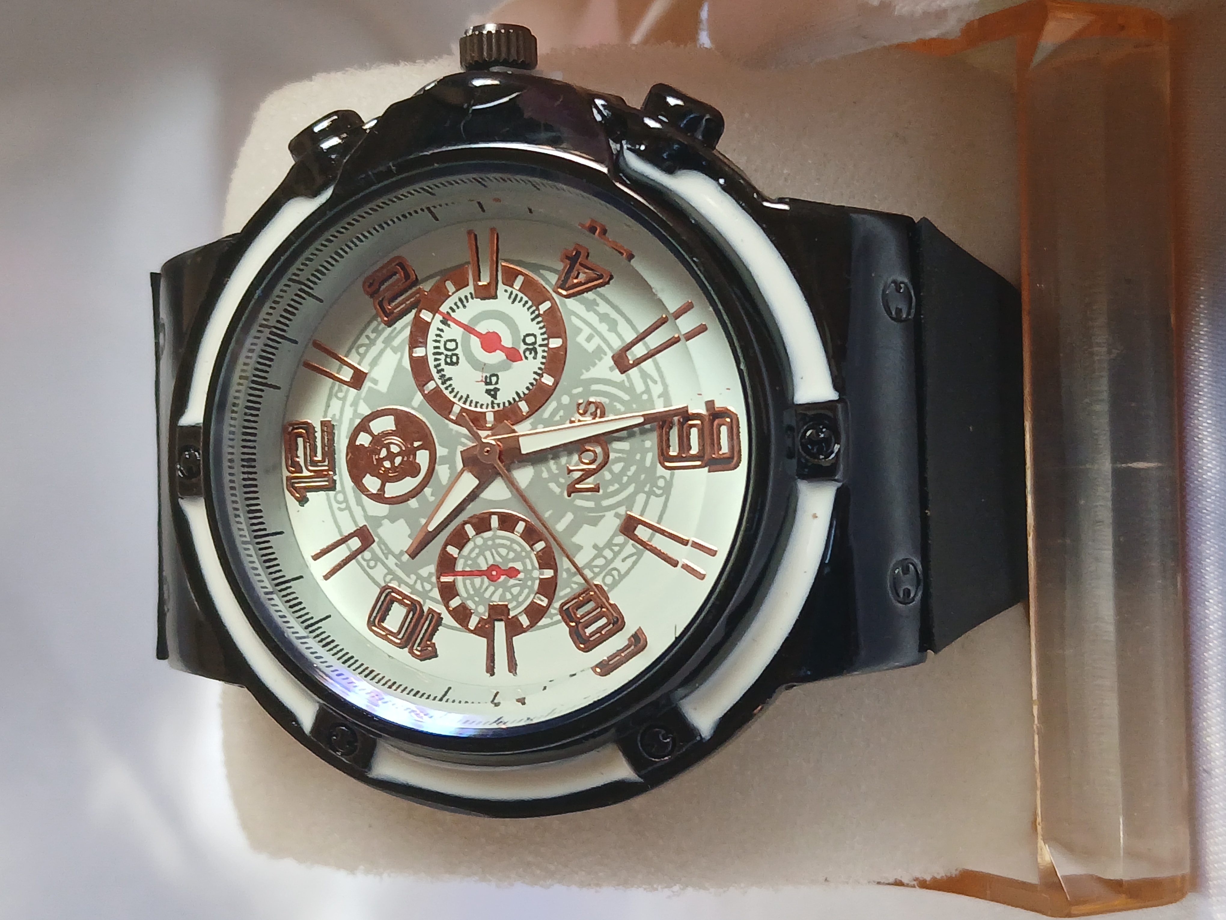 Men's Analog Watch