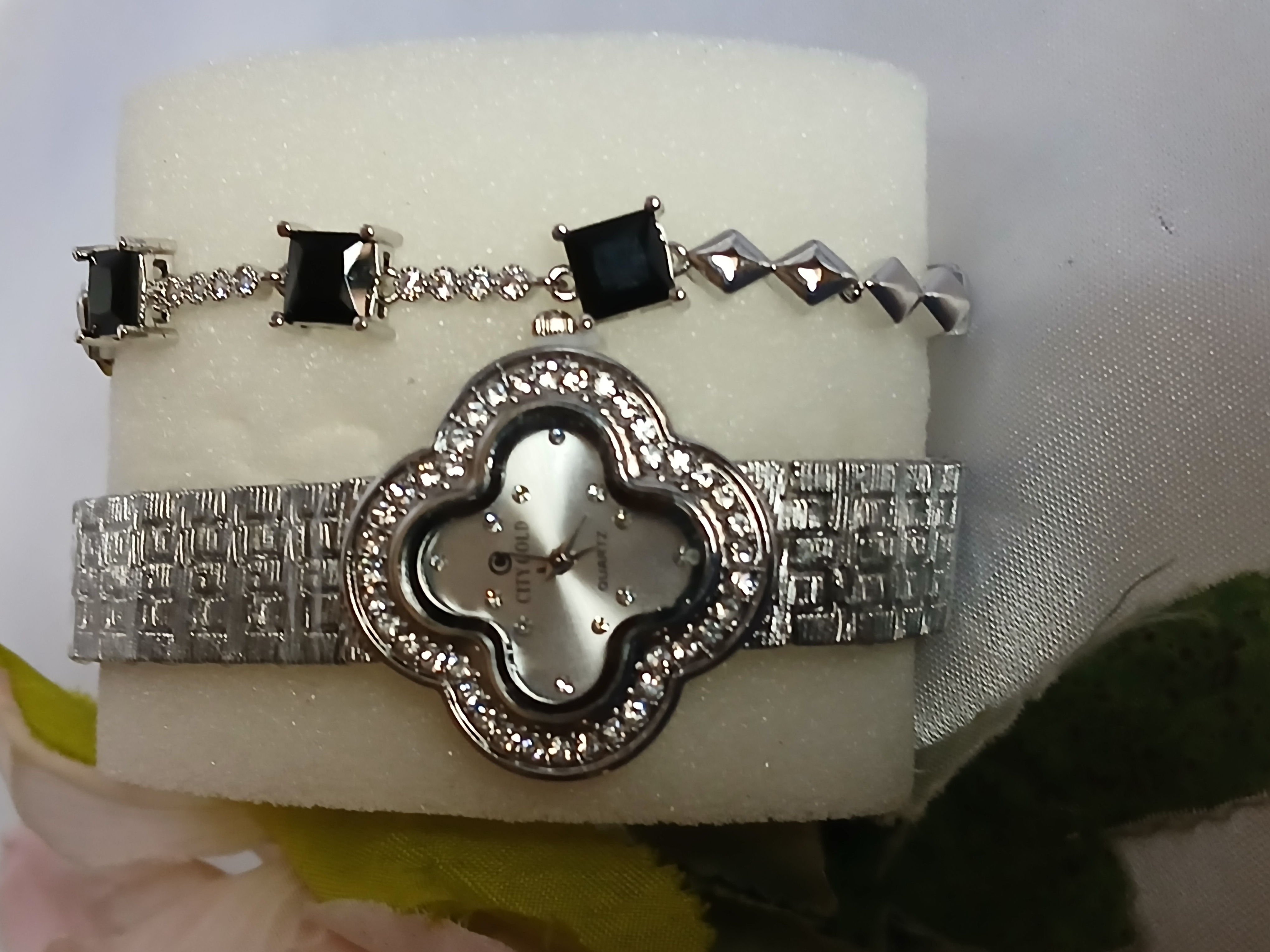 Elegant Silver Watch and Bracelet Set