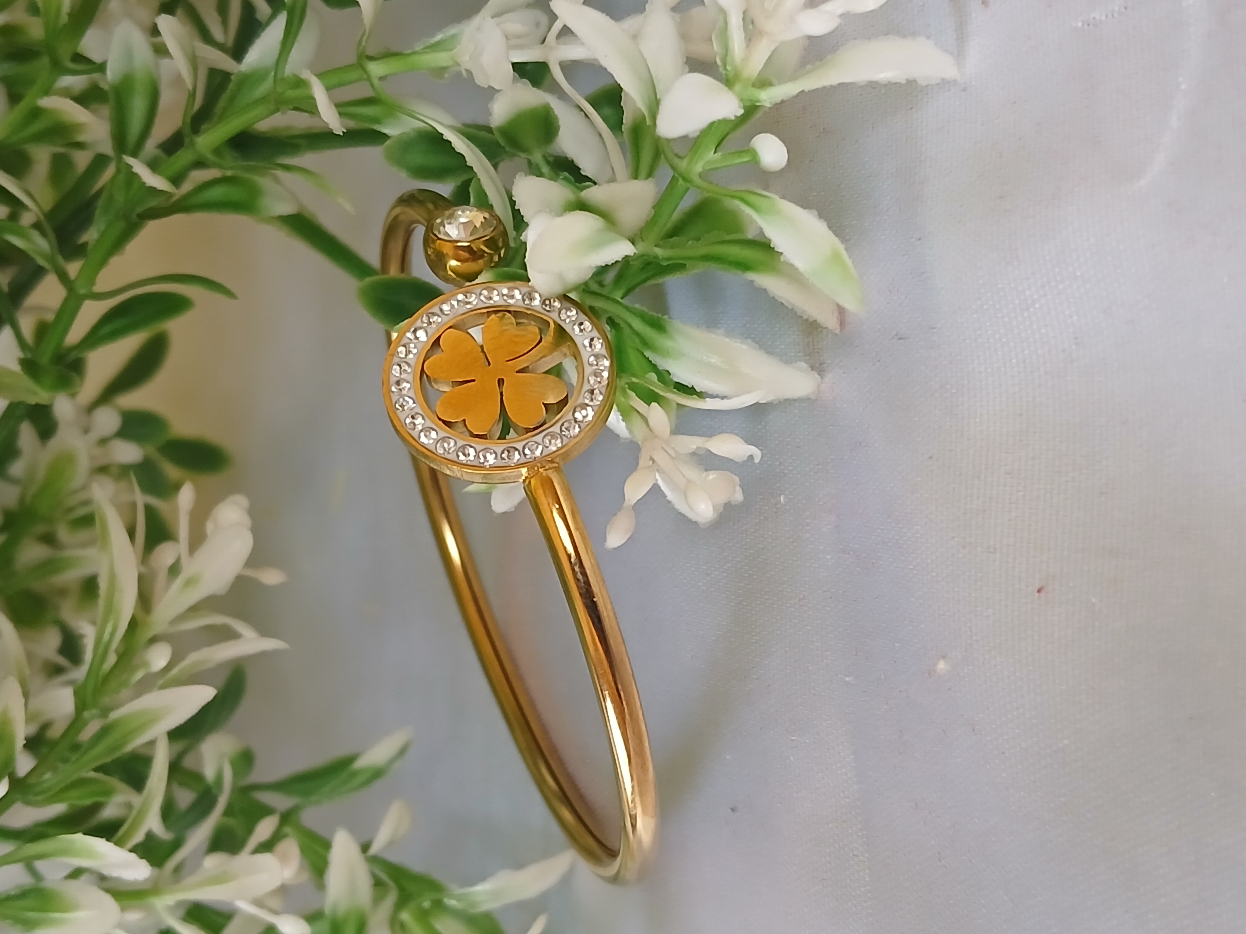 Golden Bracelet with Flower Design