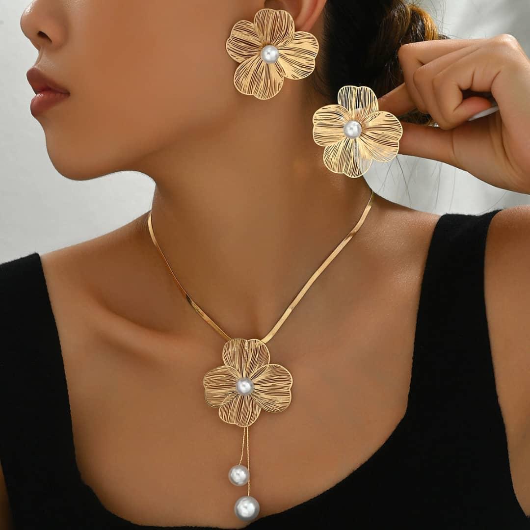 Floral Pearl Jewelry Set