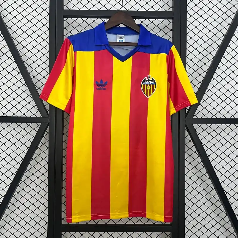 Valencia CF (Local - 80/82)