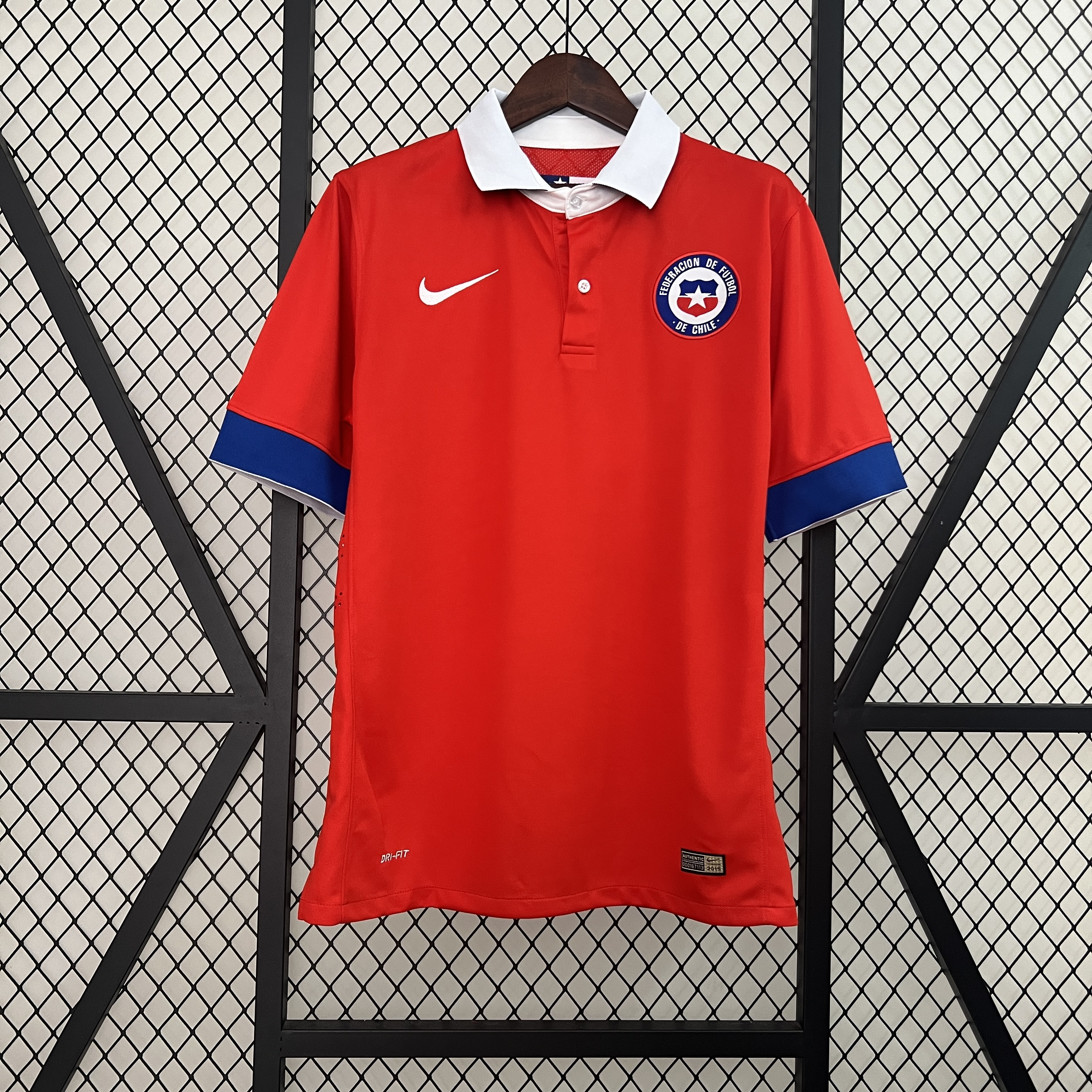 Chile (Local - 15/16)