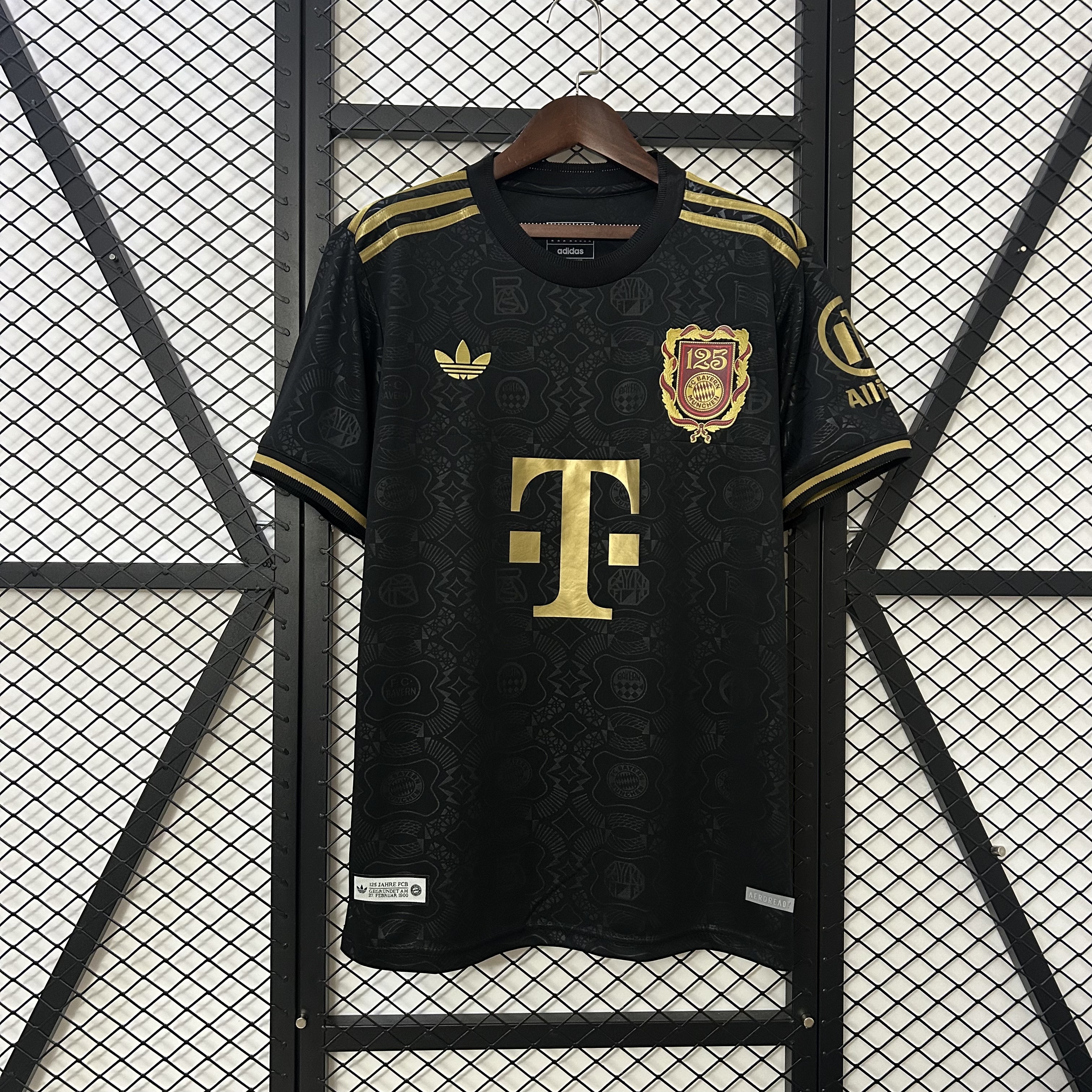 Bayern Munich (125º Aniv.)