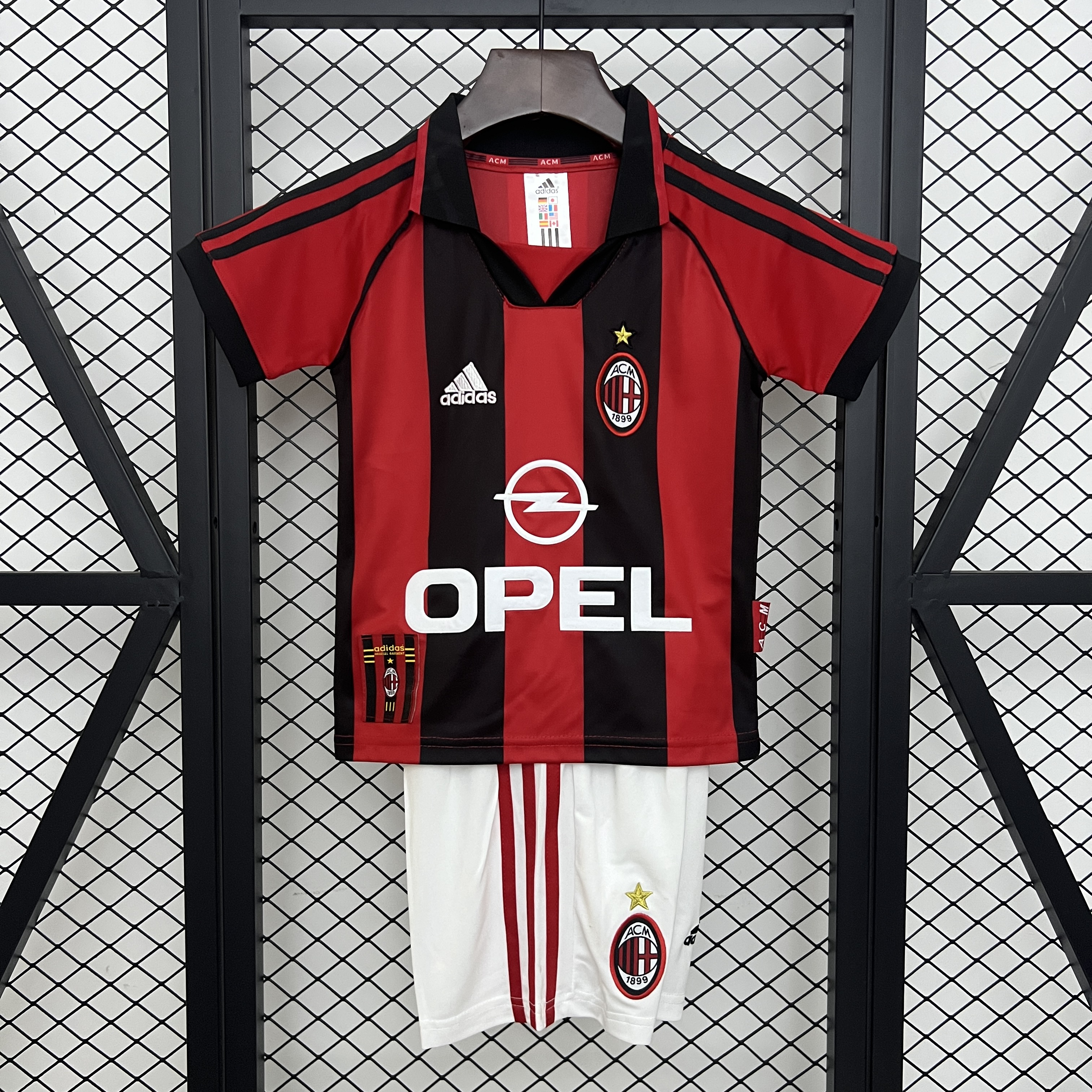 AC Milan 98/99 (Niños - Equipación Local Completa)