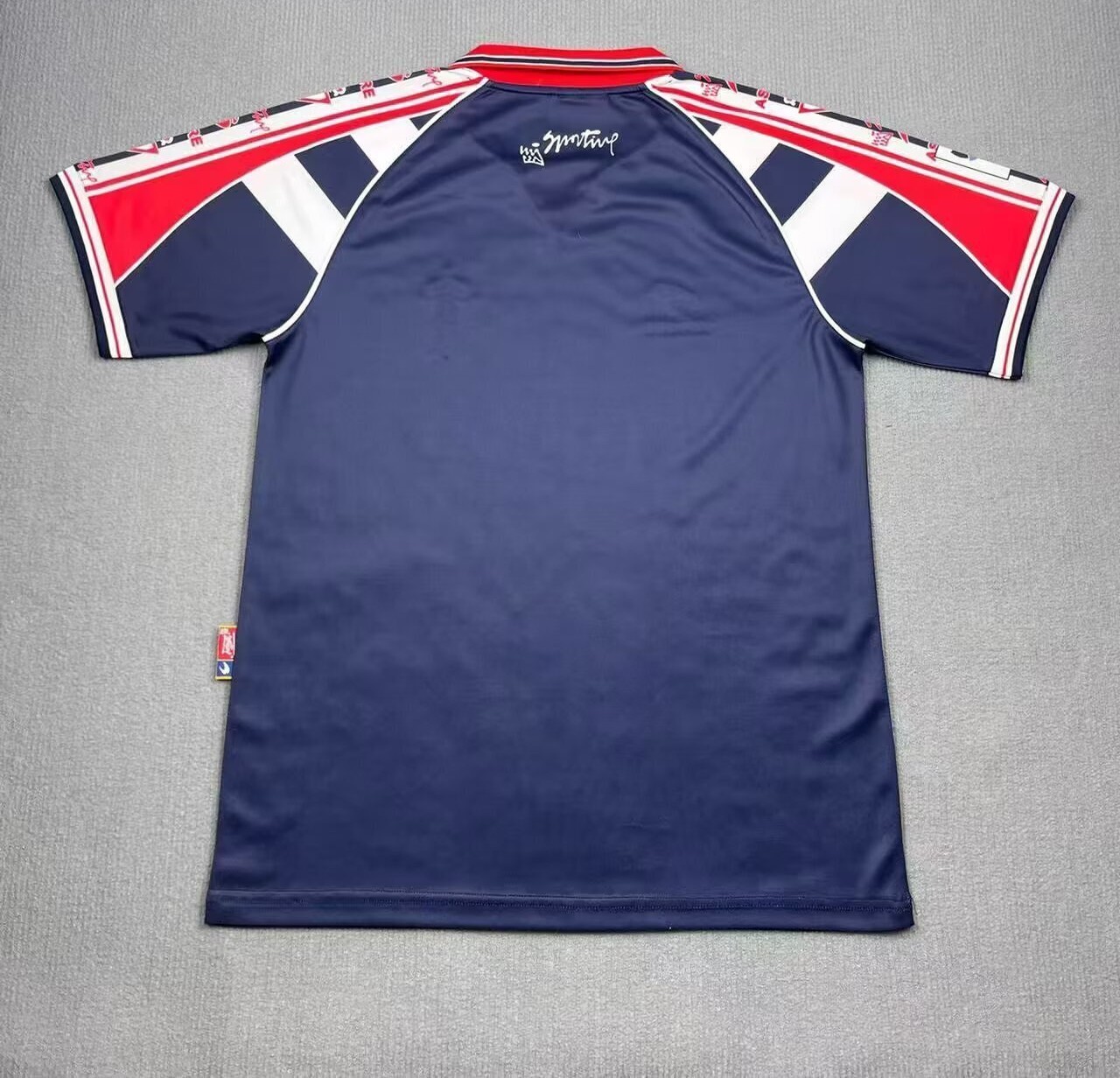 Real Sporting (Visitante) - 99/00)