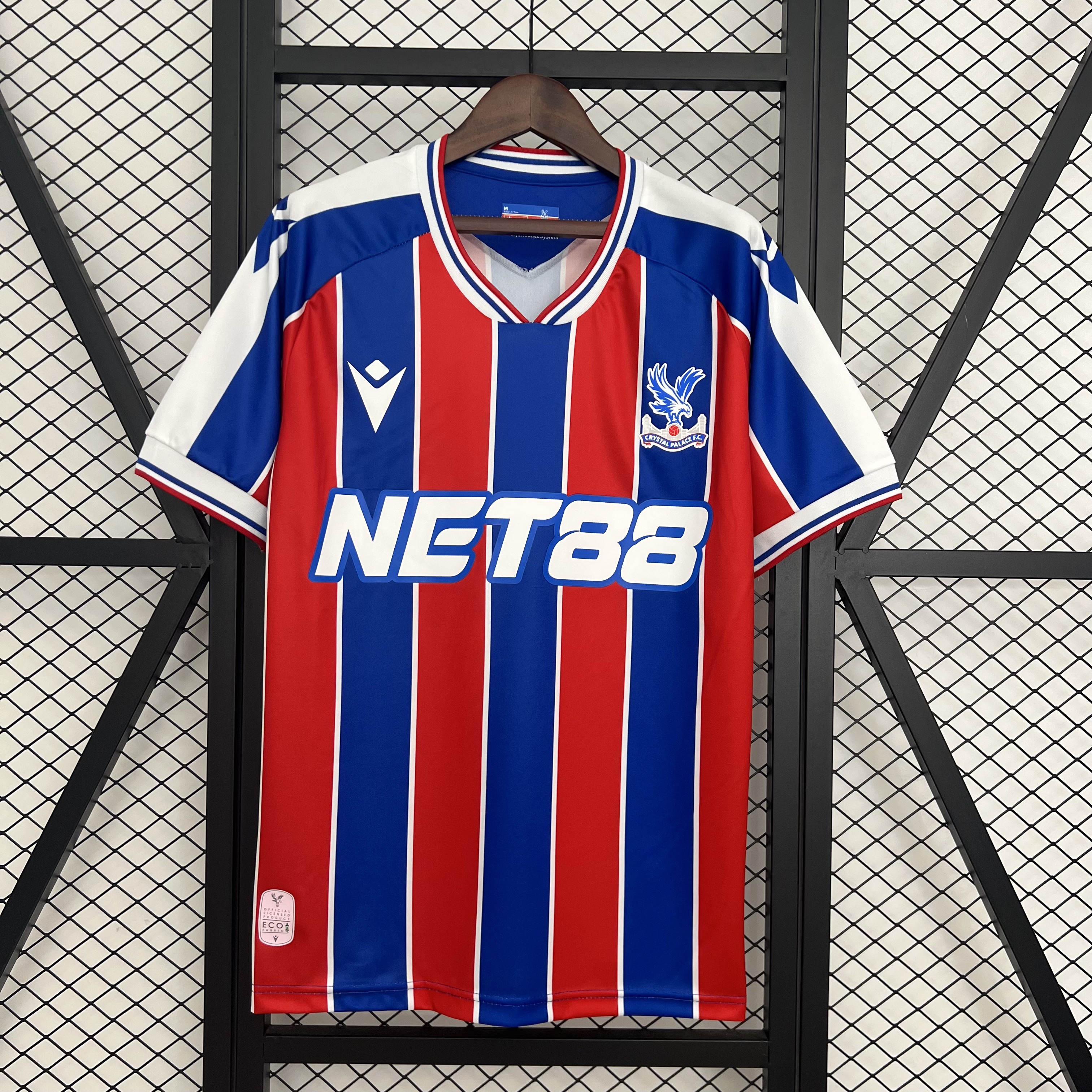 Crystal Palace (Local)