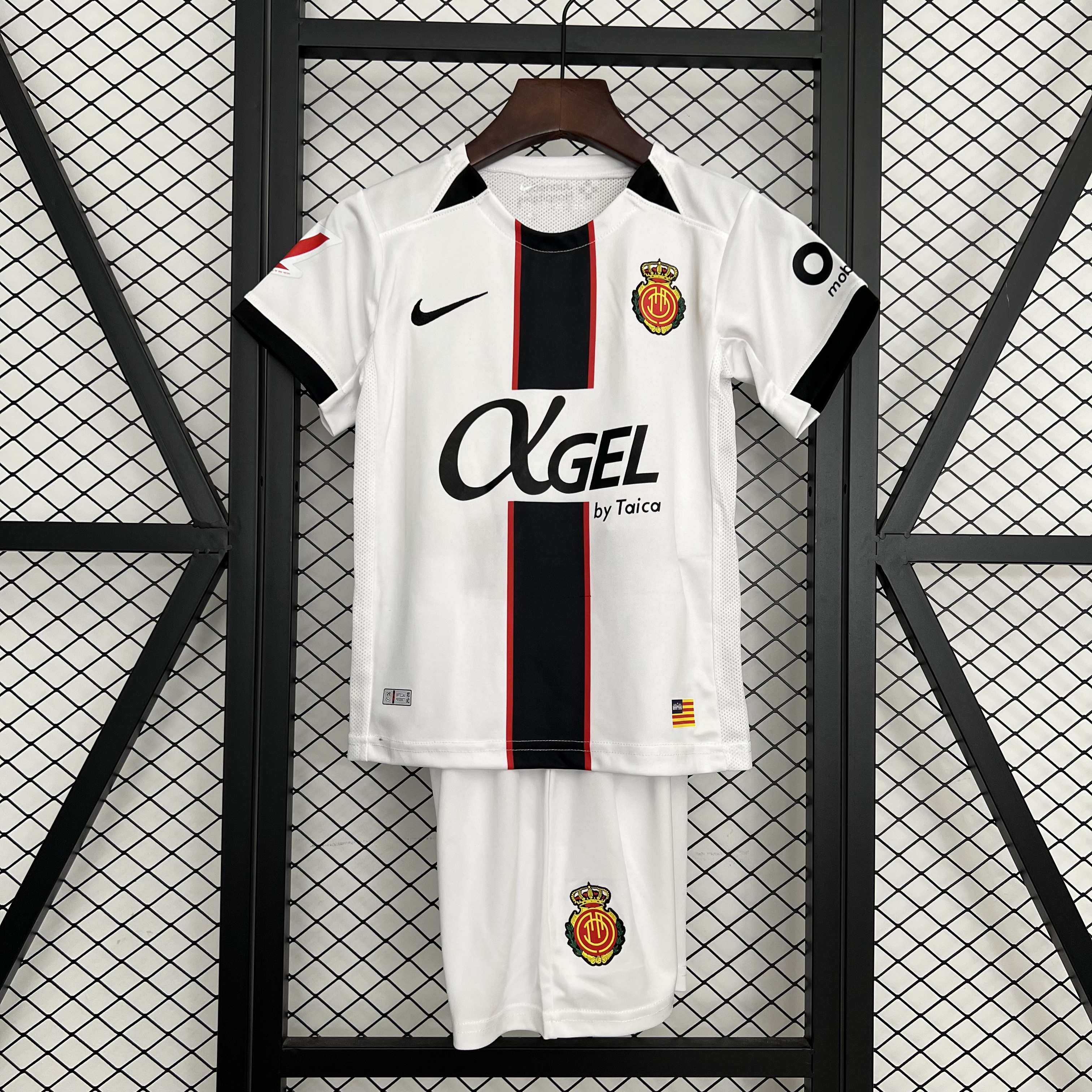 RCD Mallorca (Niños - Equipación Visitante Completa)