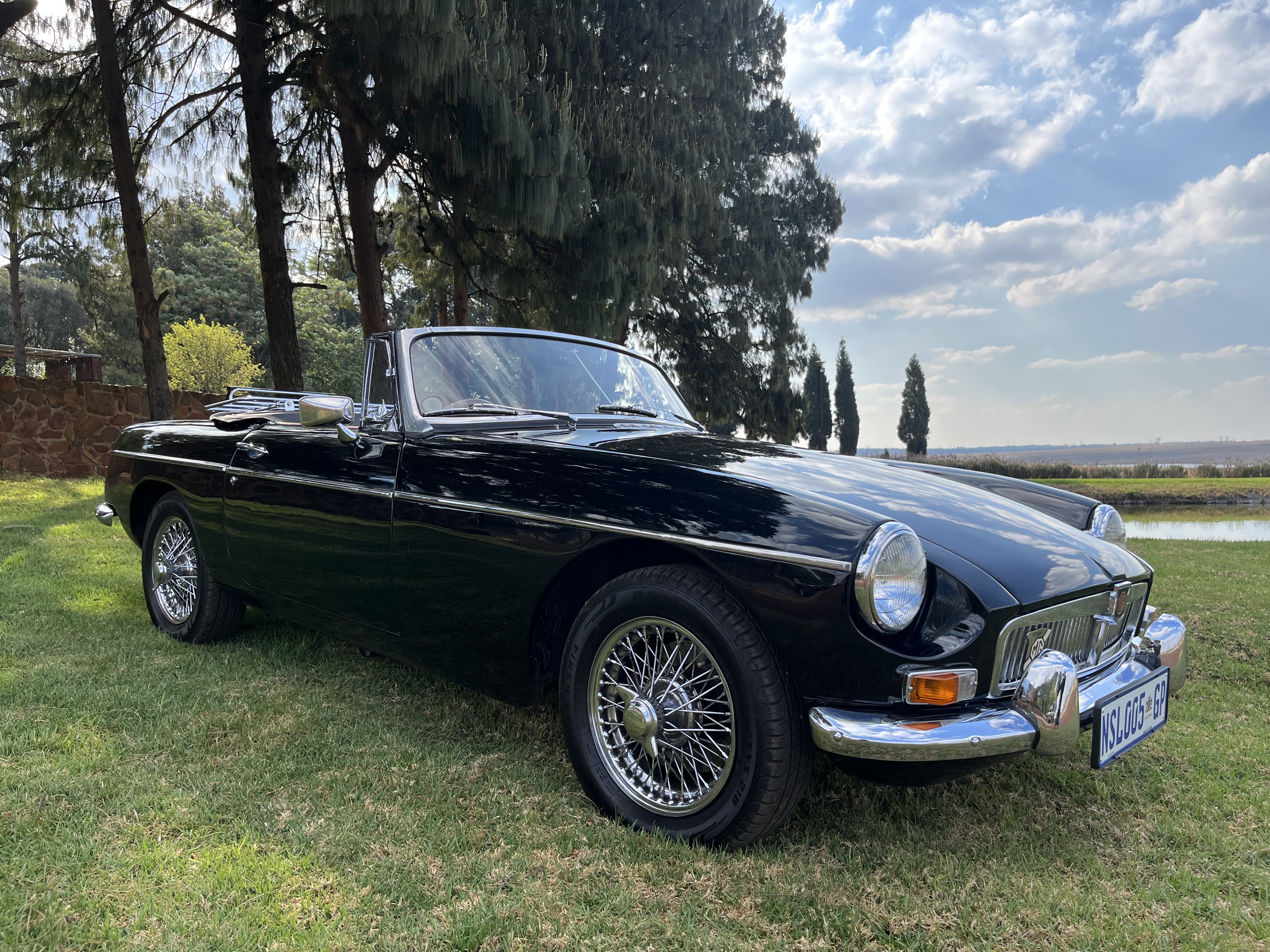 MGB Roadster (1967) Classic Convertible Car