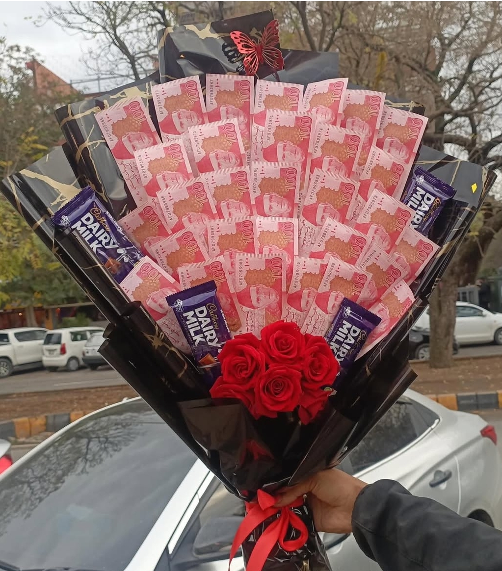 Money and Chocolate Bouquet