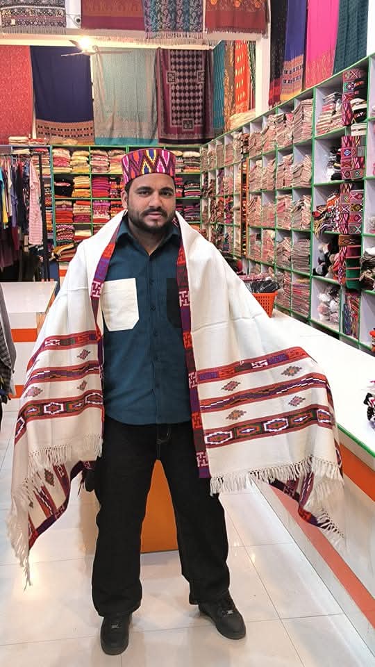 Authentic Kullu Shawls III patti angora