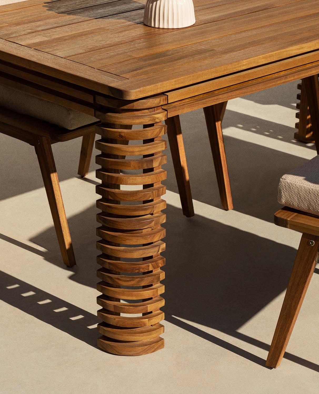 Rectangular Garden Table (180x90 cm) in Acacia Wood