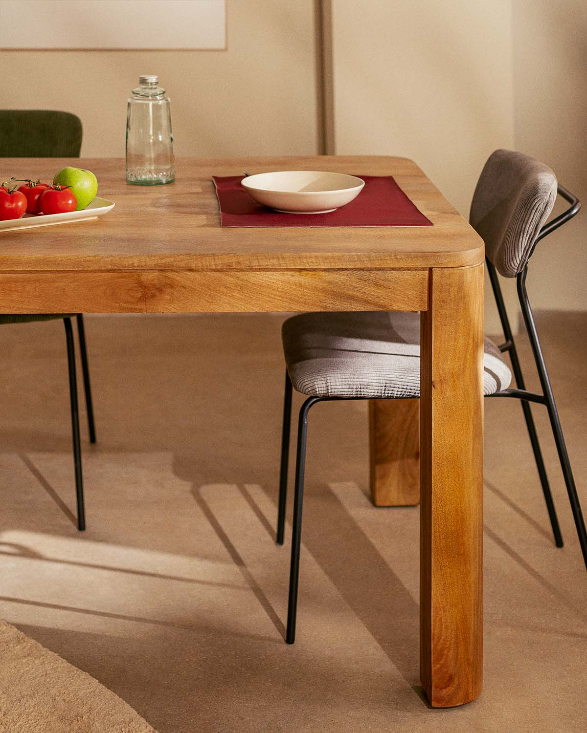 Rectangular Mango Wood Dining Table (200x100 cm)