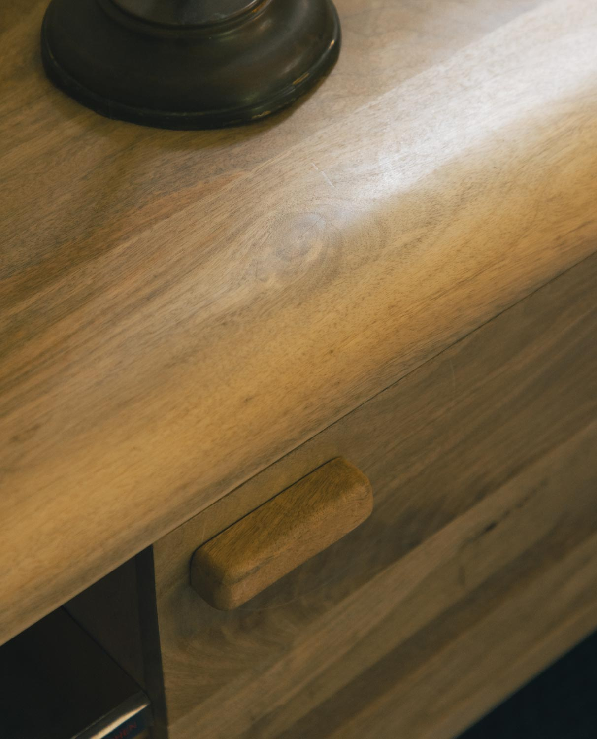 TV Cabinet Mango Wood 2 Door Reichel