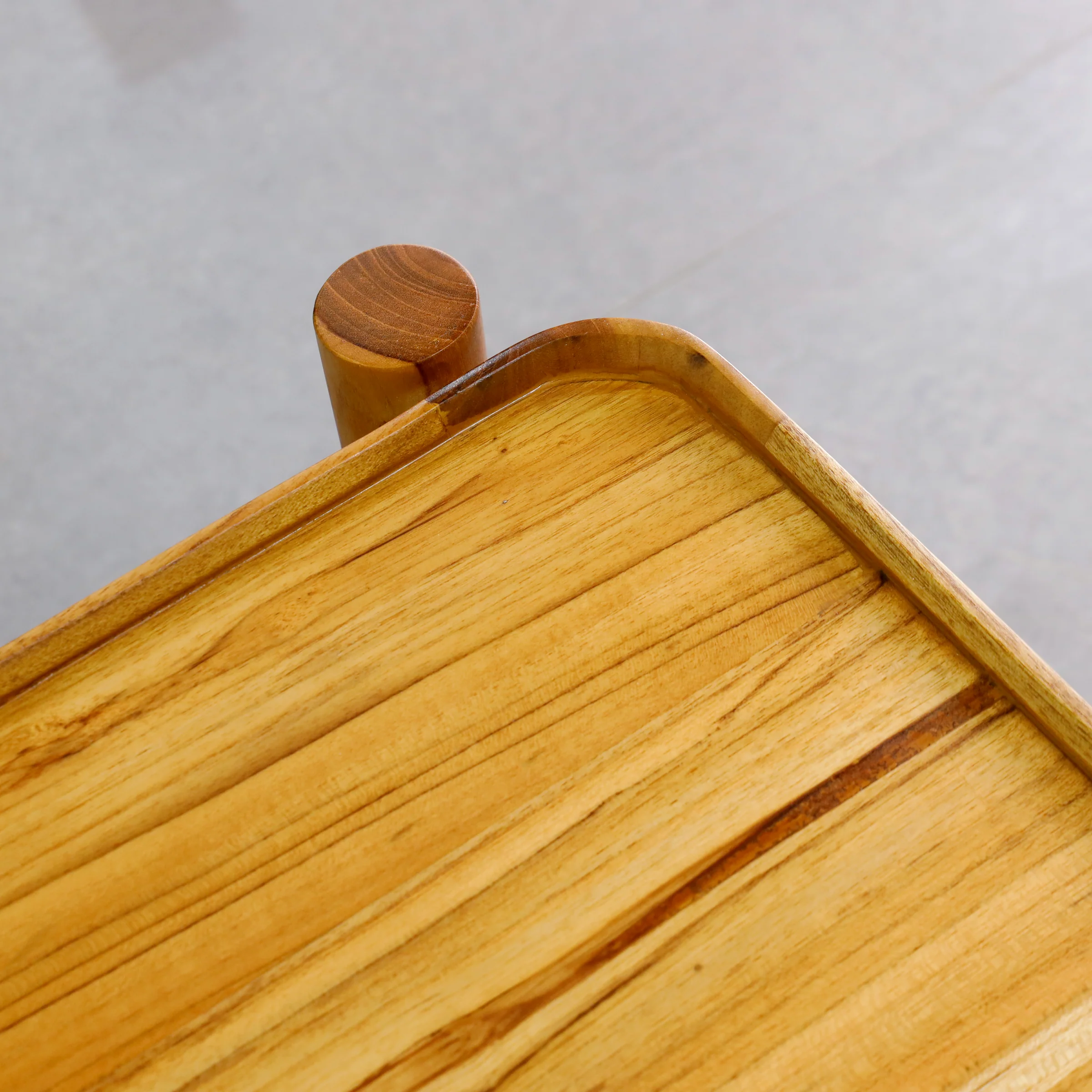 Wooden Coffee Table In Teak Wood