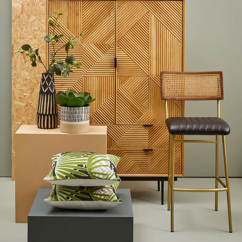 Set Of 2 Industrial Genuine Black Leather And Rattan Bar Stools With Gold Legs