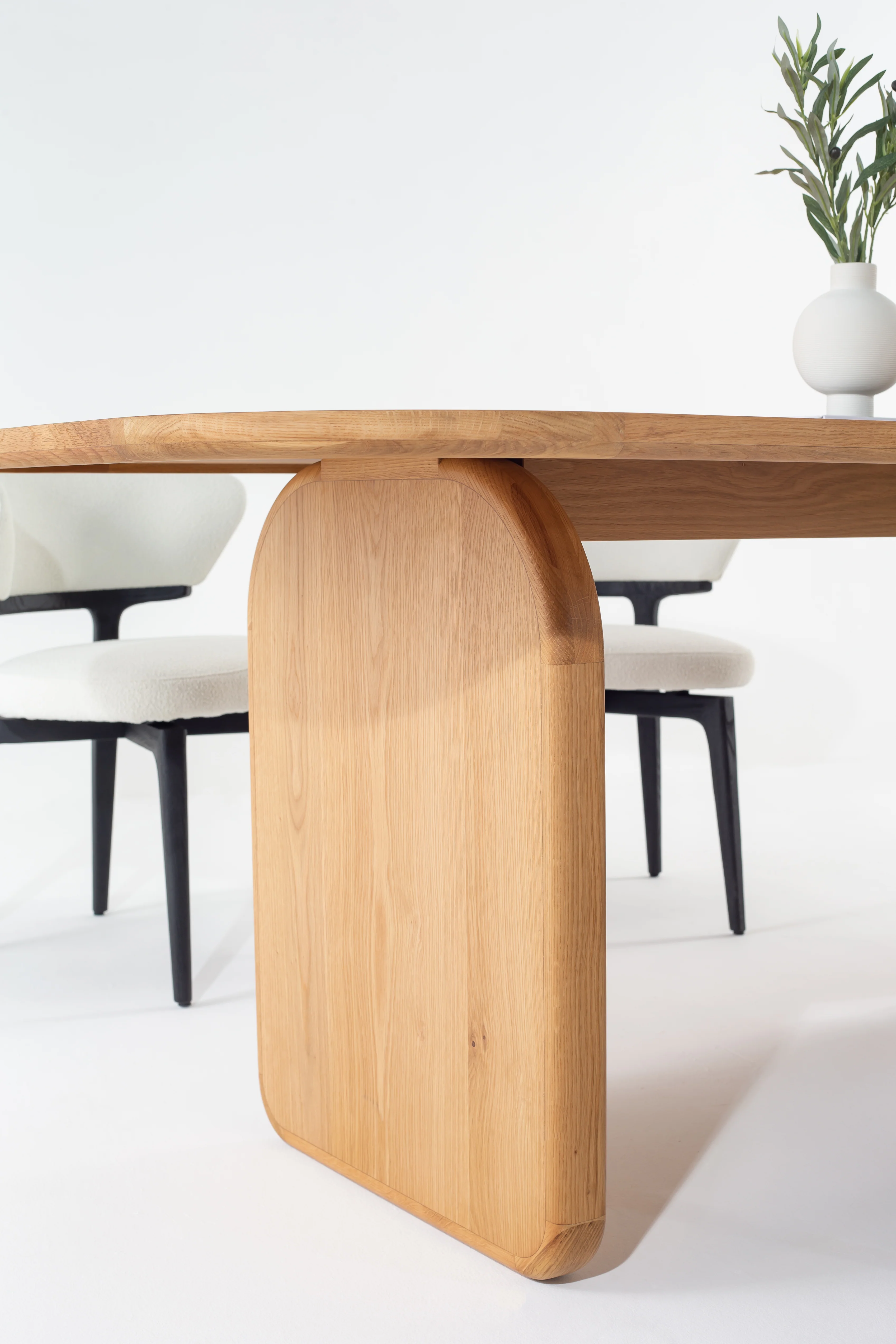 Lunova Wooden Dining Table Oak